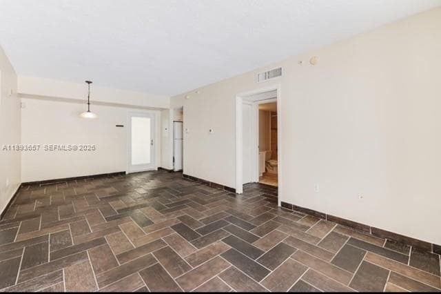A11893657 — Miami Beach — 21