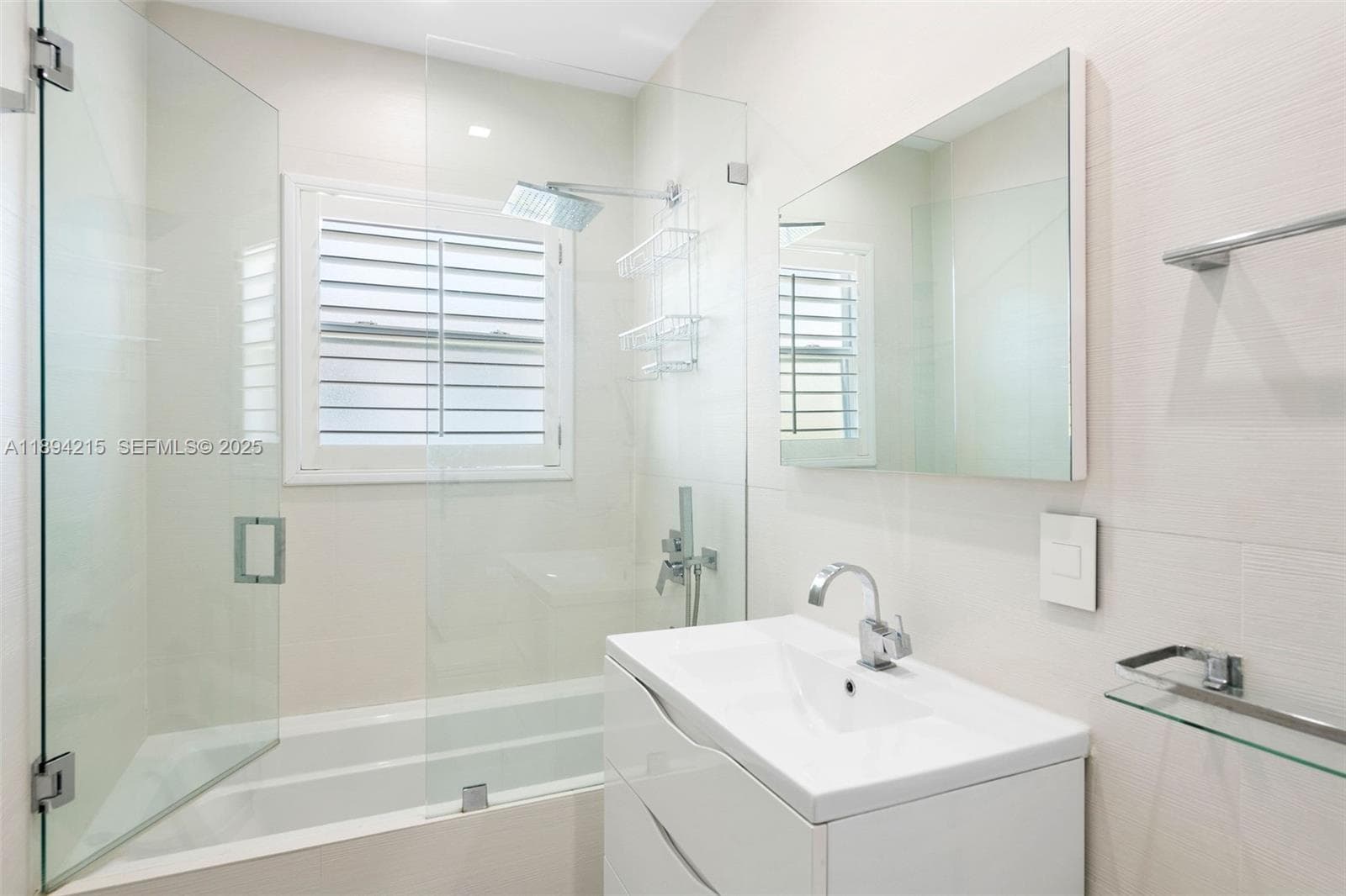 A11894215 — Miami Beach — 23