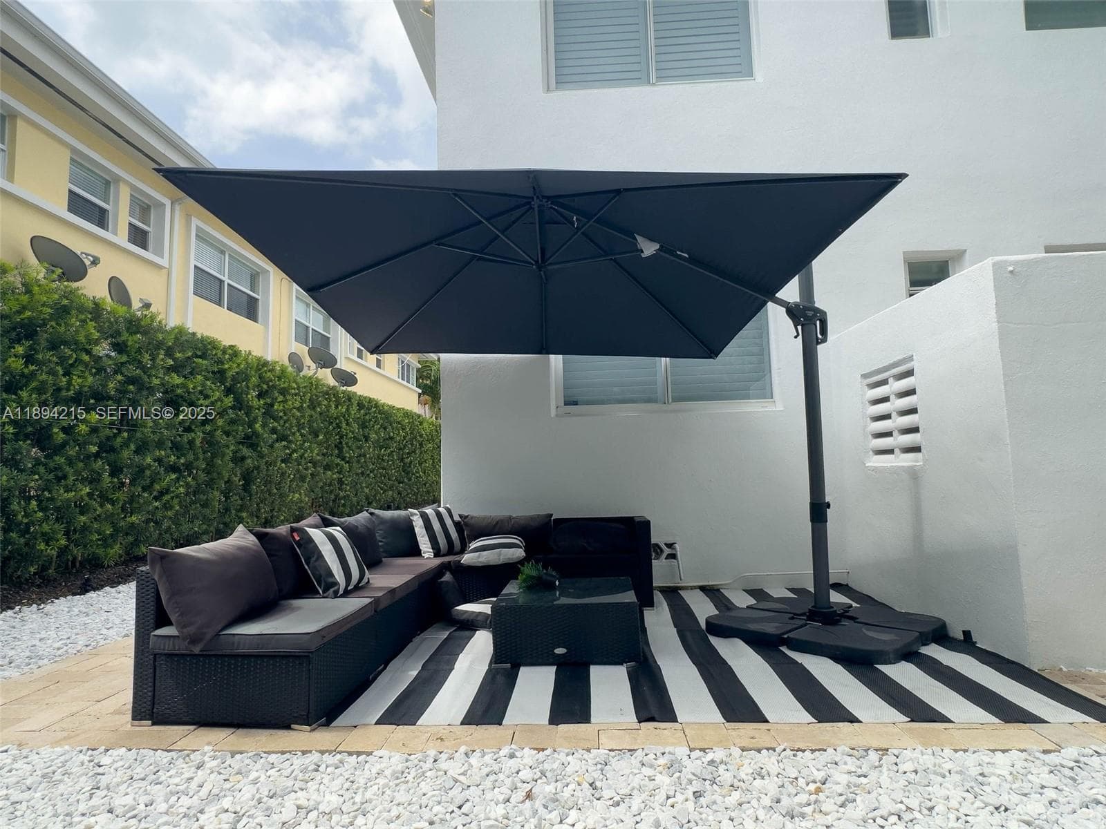 A11894215 — Miami Beach — 25