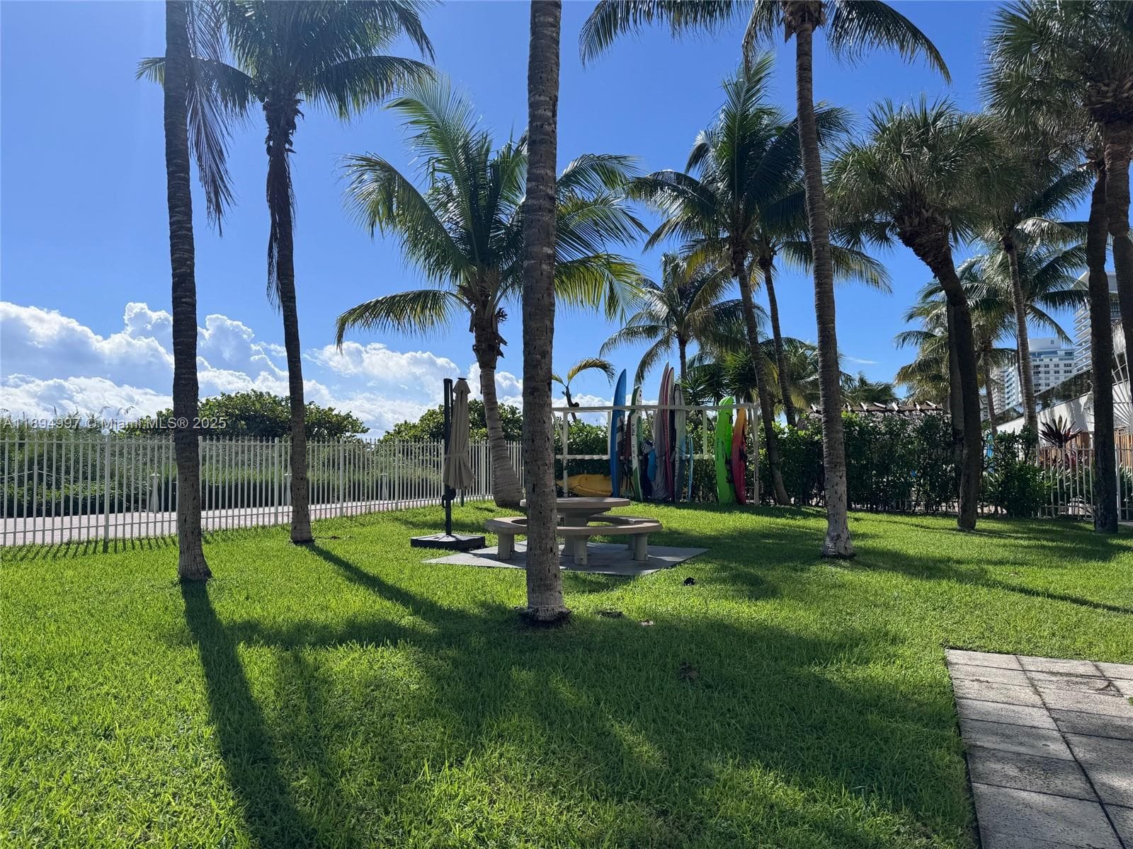 A11894997 — Miami Beach — 32