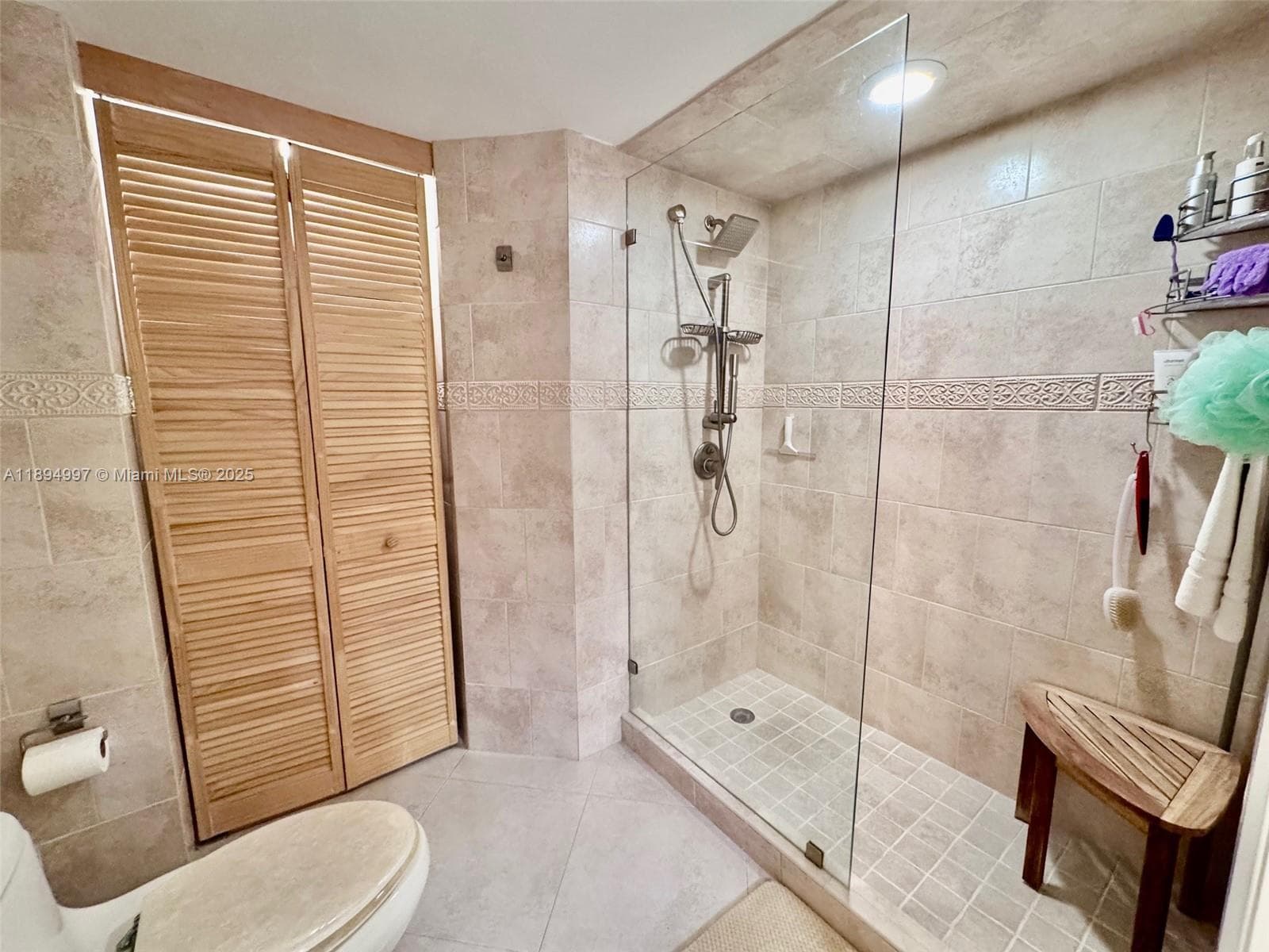 A11894997 — Miami Beach — 14