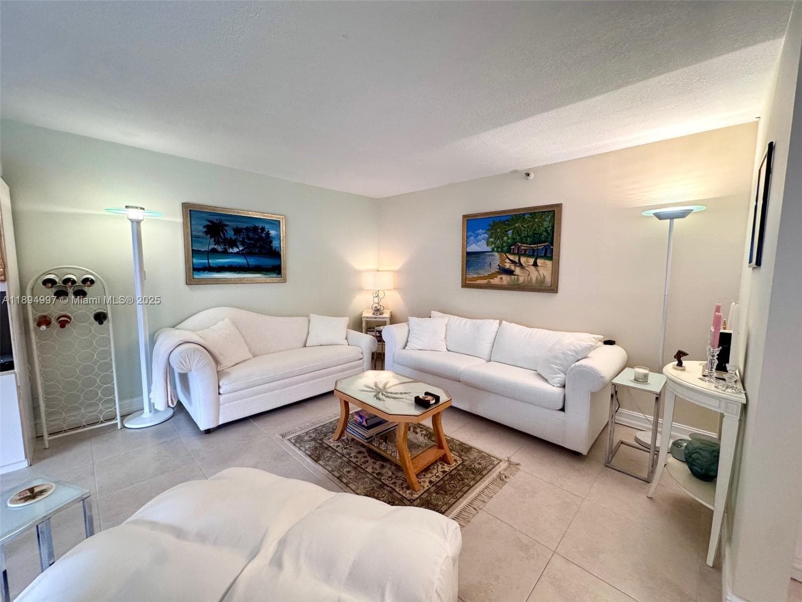 A11894997 — Miami Beach — 4