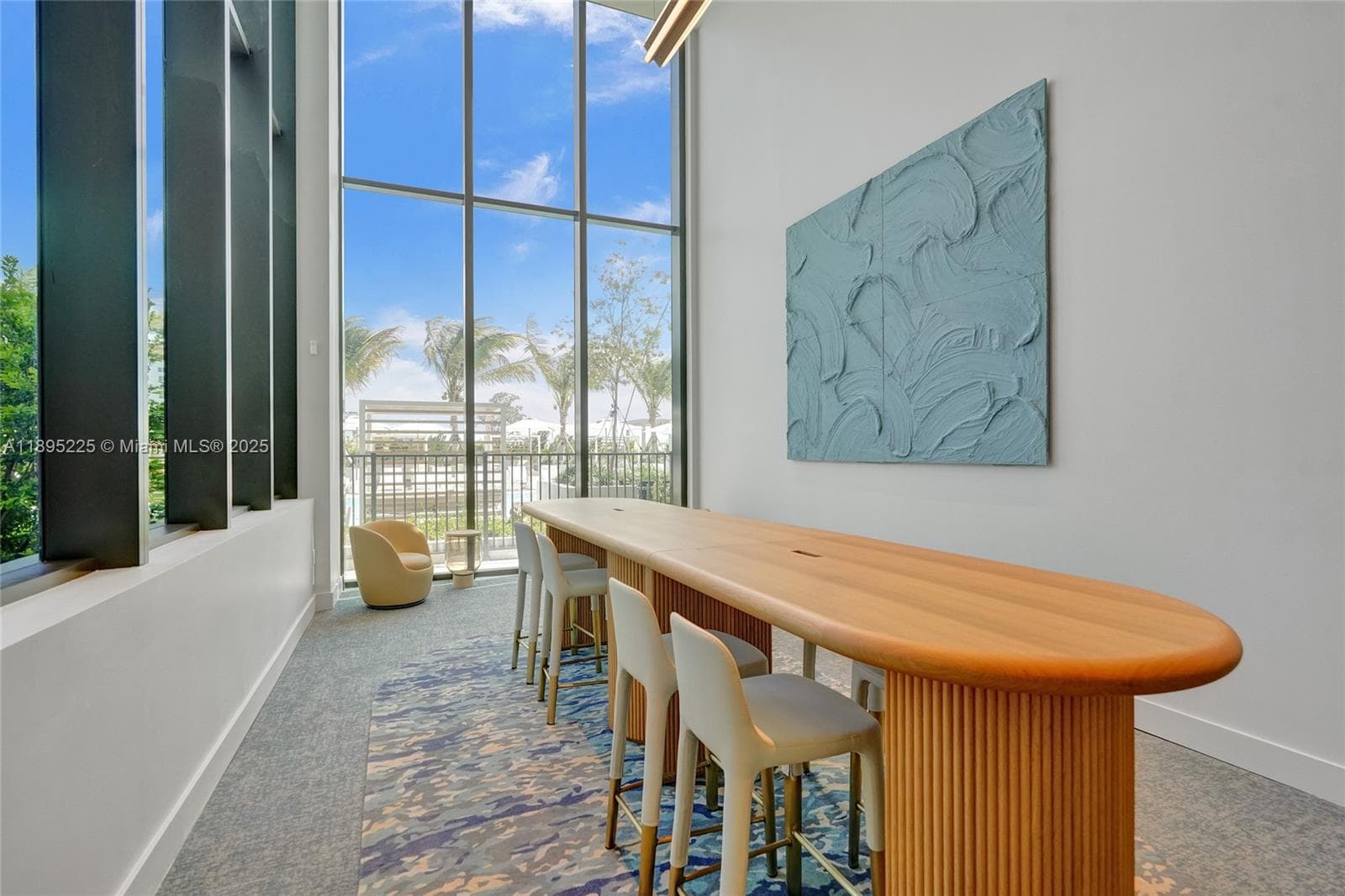 A11895225 — Miami Beach — 30
