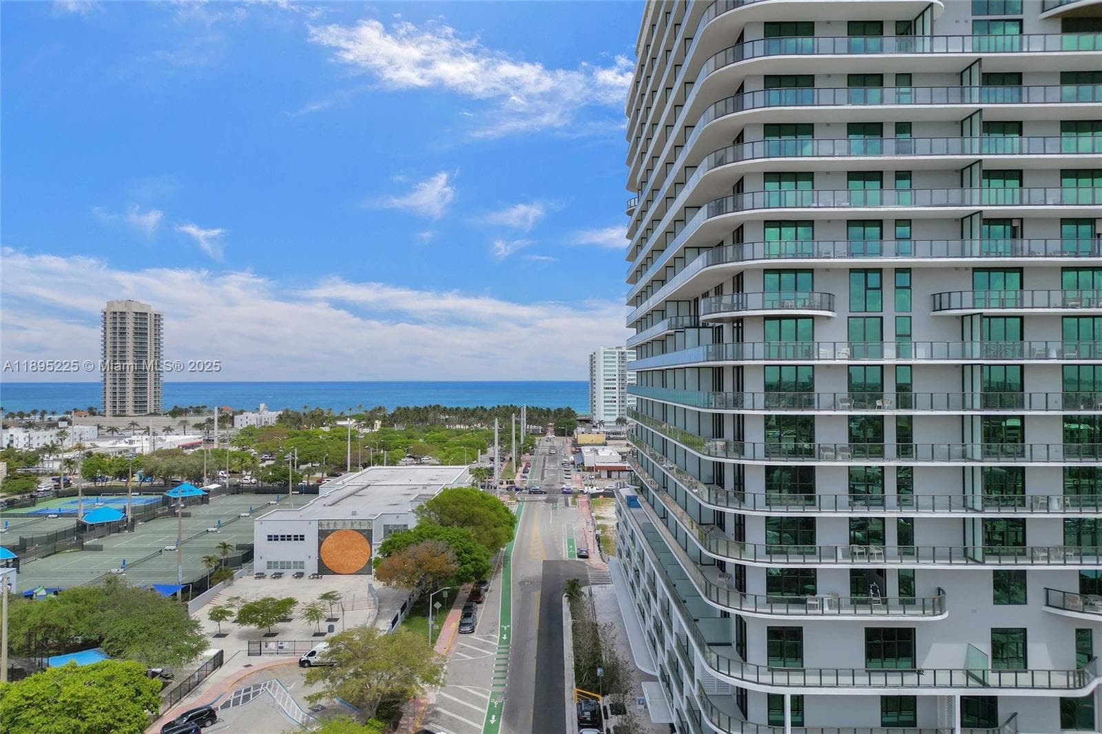 A11895225 — Miami Beach — 50