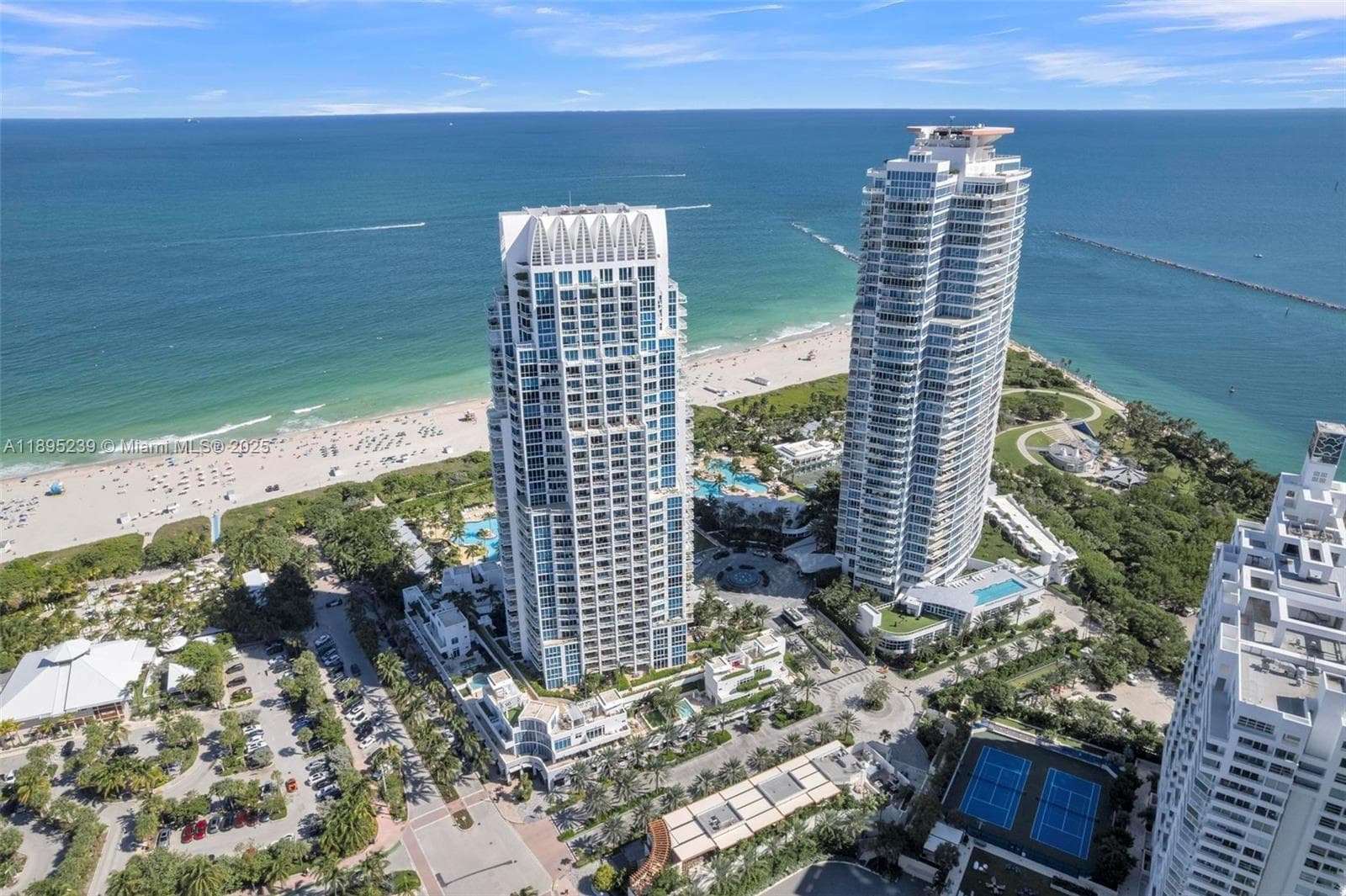 A11895239 — Miami Beach — 43
