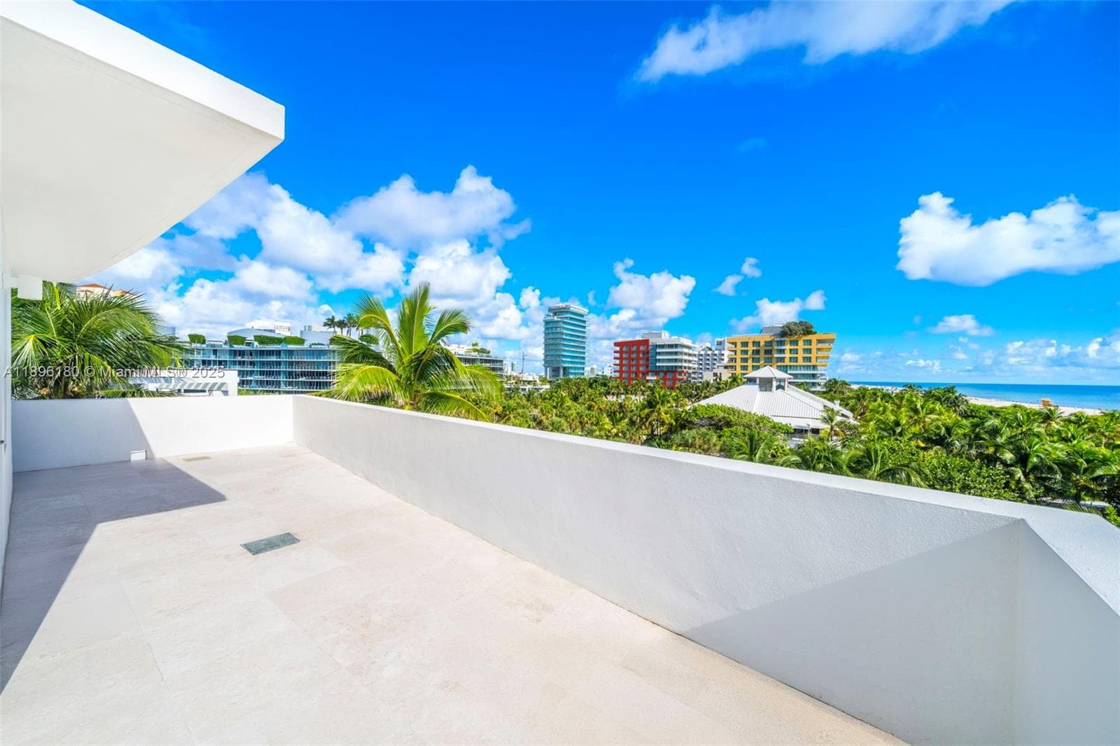 A11896180 — Miami Beach — 37