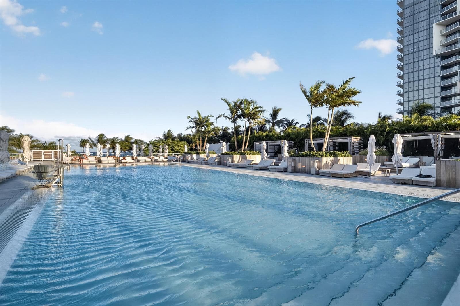 F10531670 — Miami Beach — 2