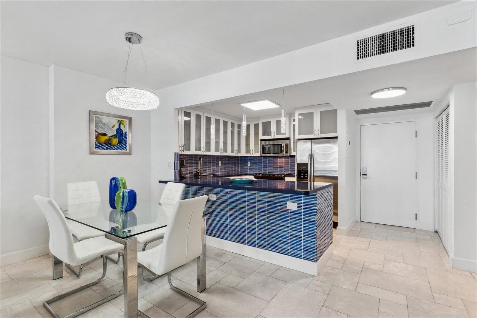 F10531670 — Miami Beach — 10