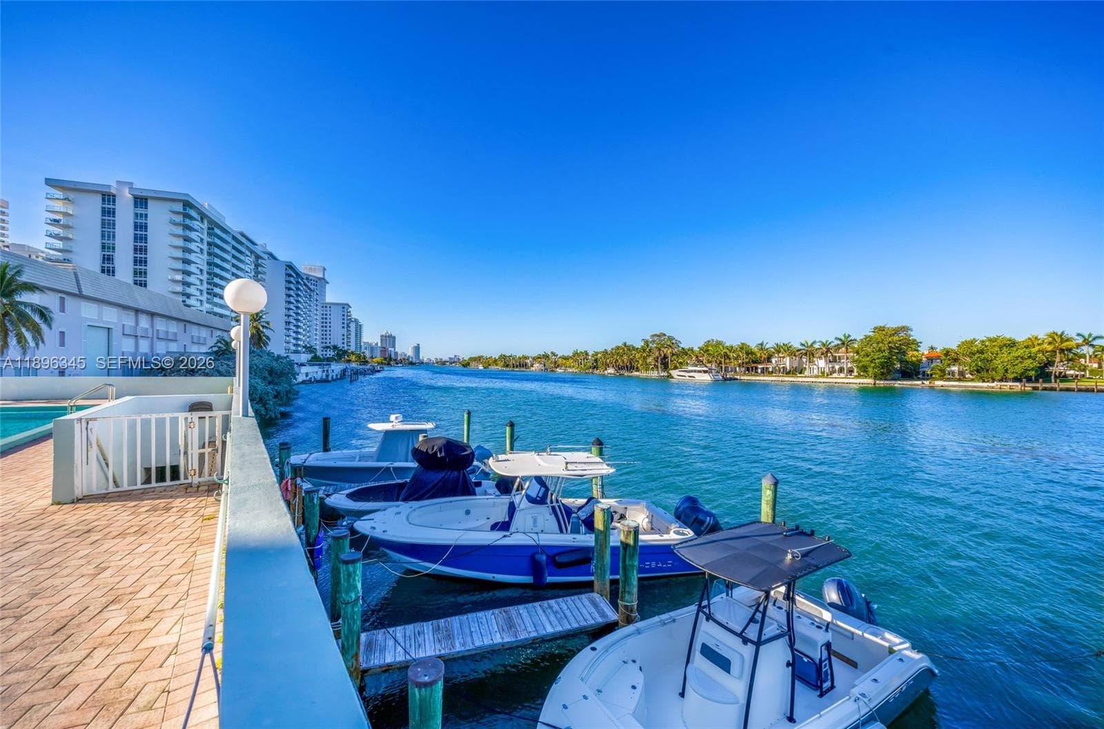 A11896345 — Miami Beach — 19