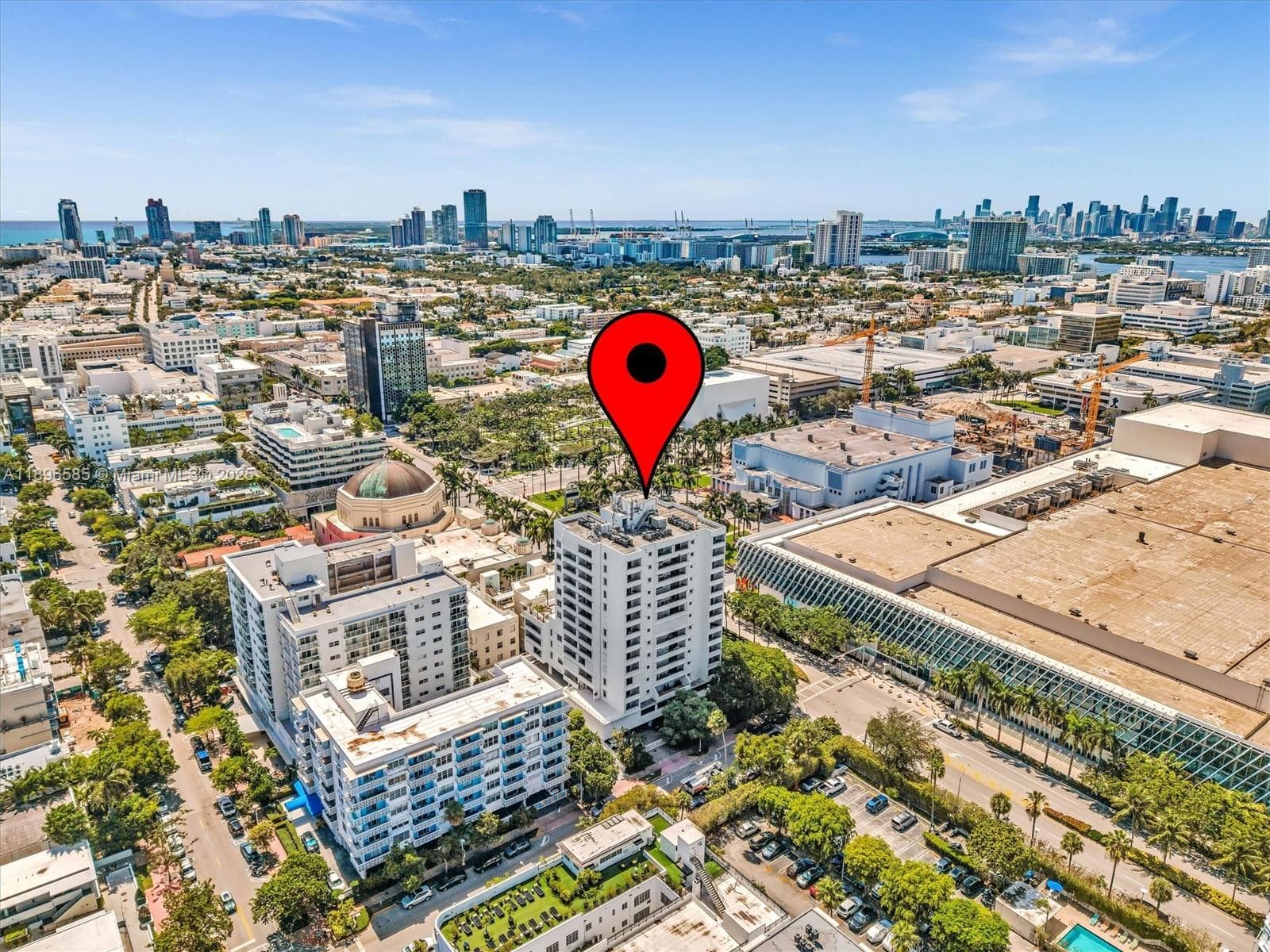 A11896585 — Miami Beach — 21