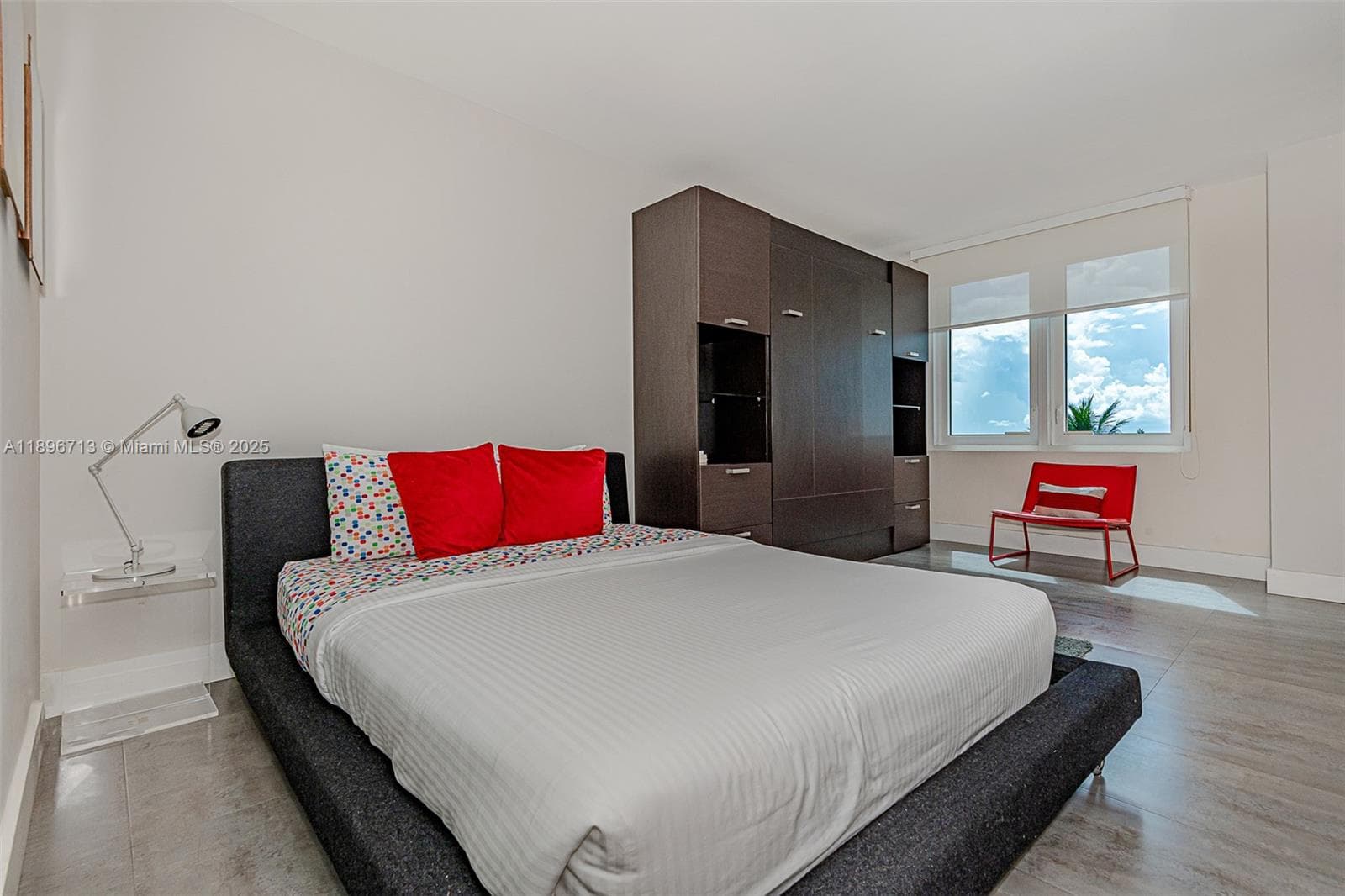 A11896713 — Miami Beach — 7