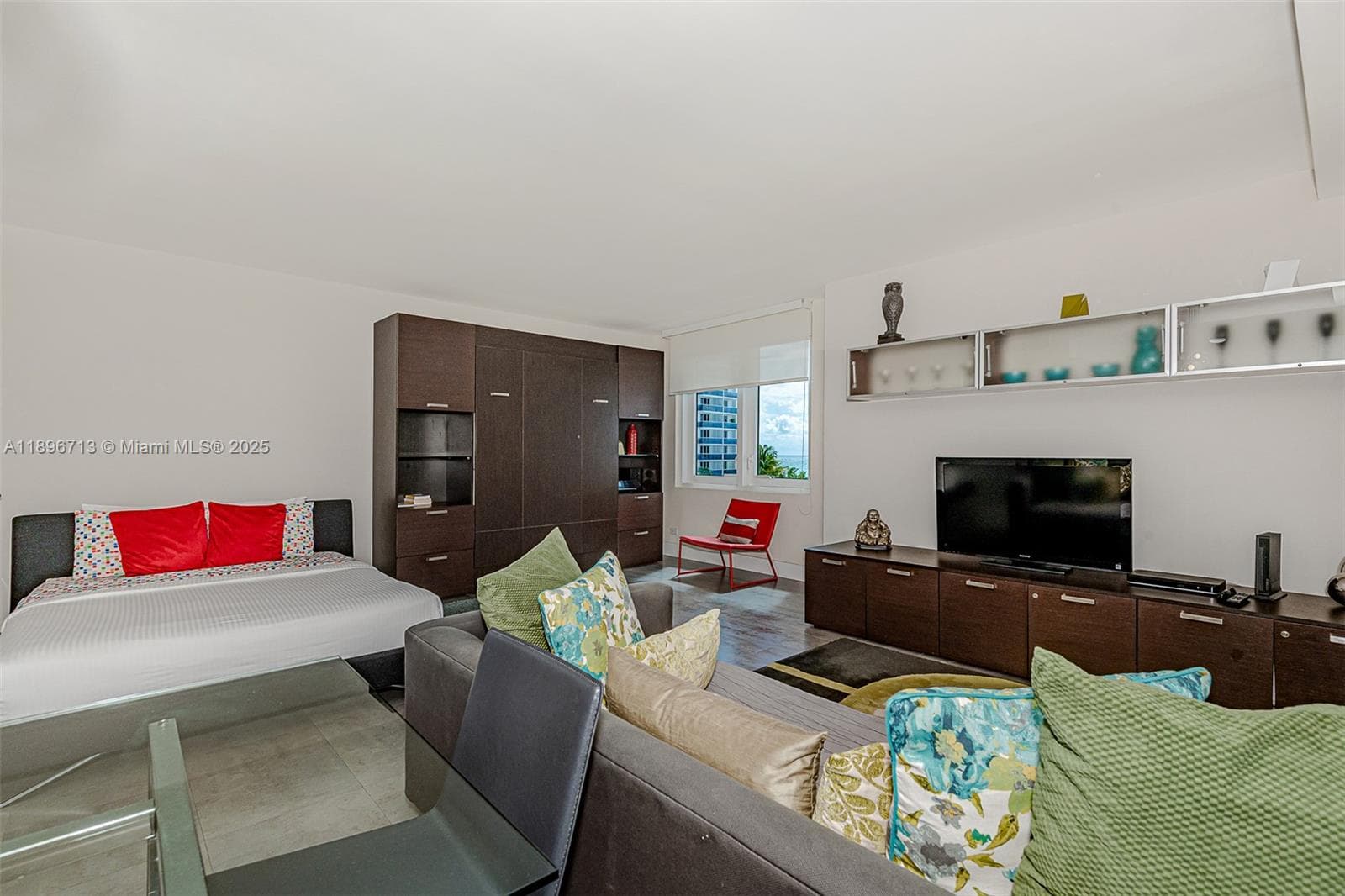 A11896713 — Miami Beach — 5