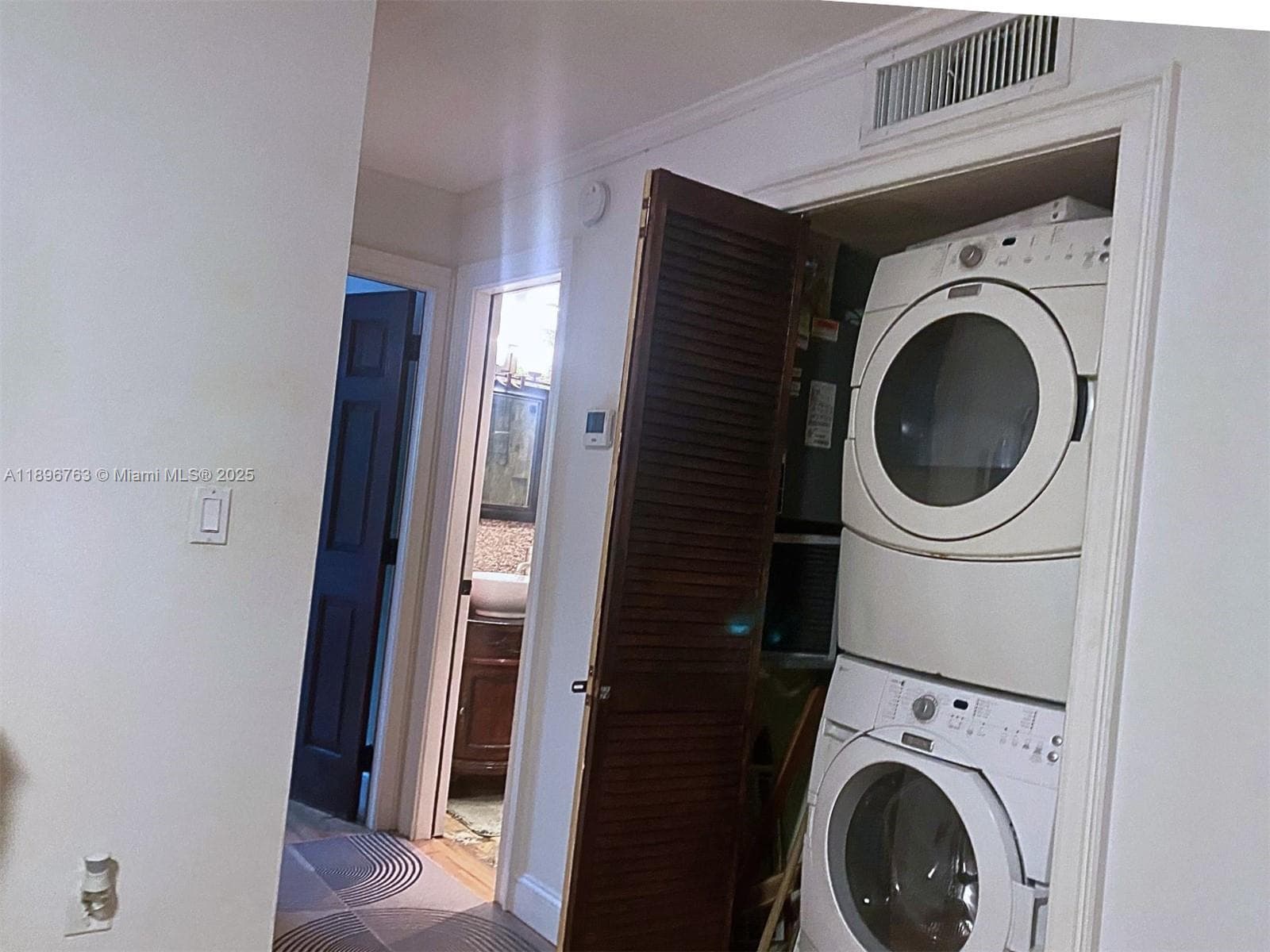 A11896763 — Miami Beach — 9
