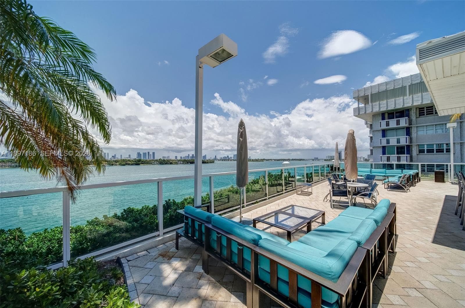 A11897186 — Miami Beach — 31