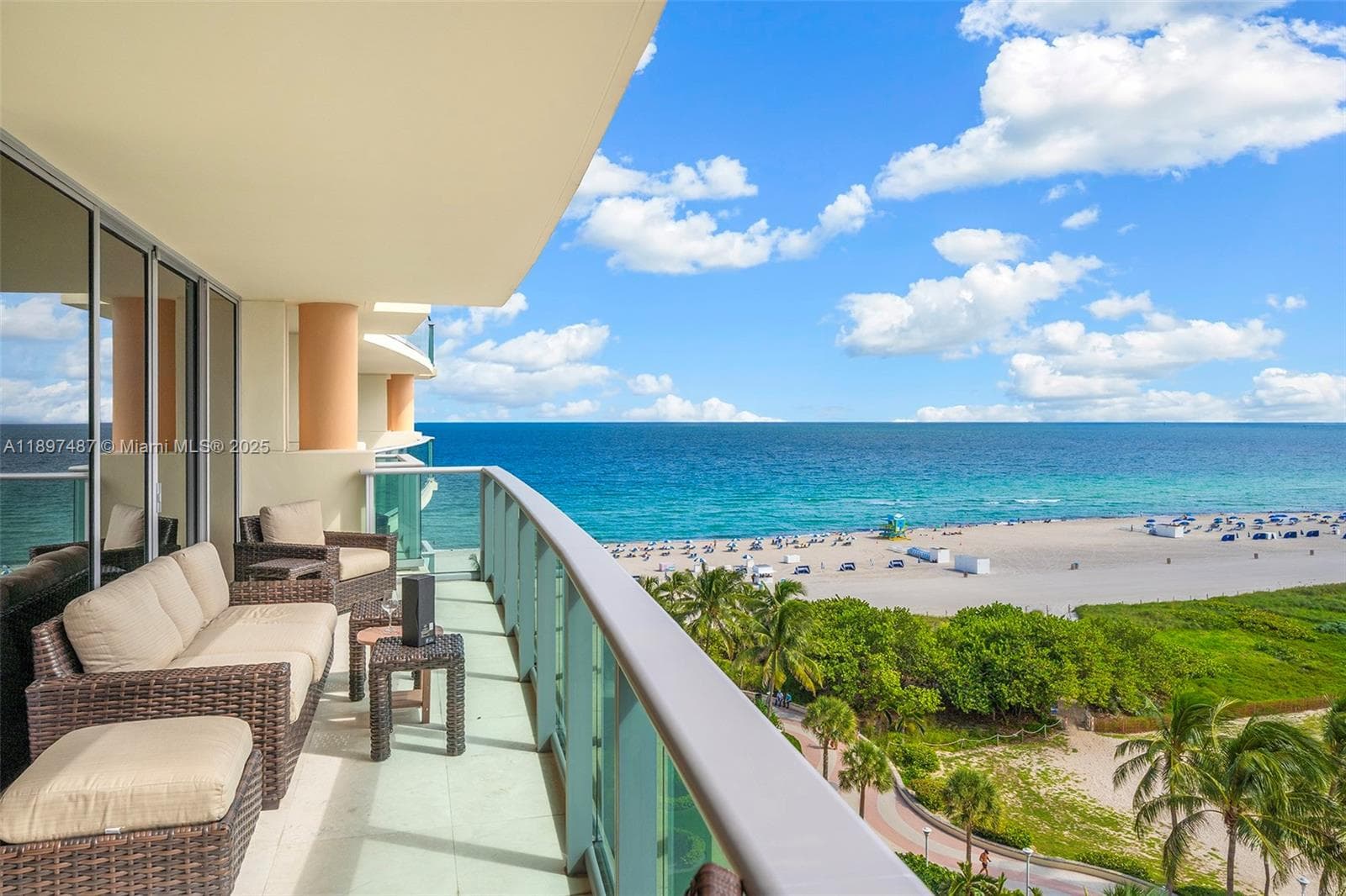 A11897487 — Miami Beach — 20