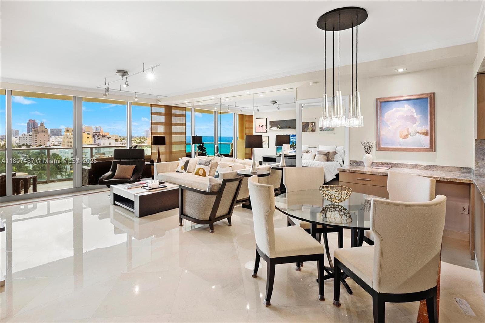 A11897487 — Miami Beach — 8
