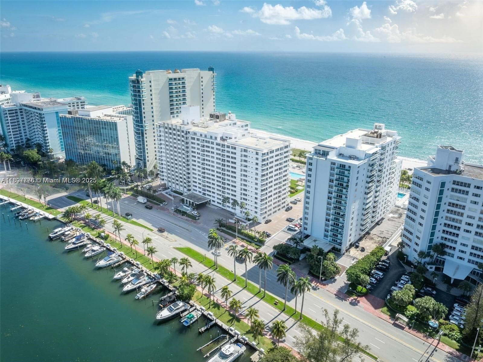 A11897786 — Miami Beach — 27
