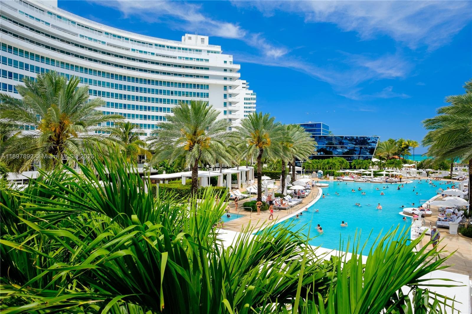 A11897892 — Miami Beach — 7