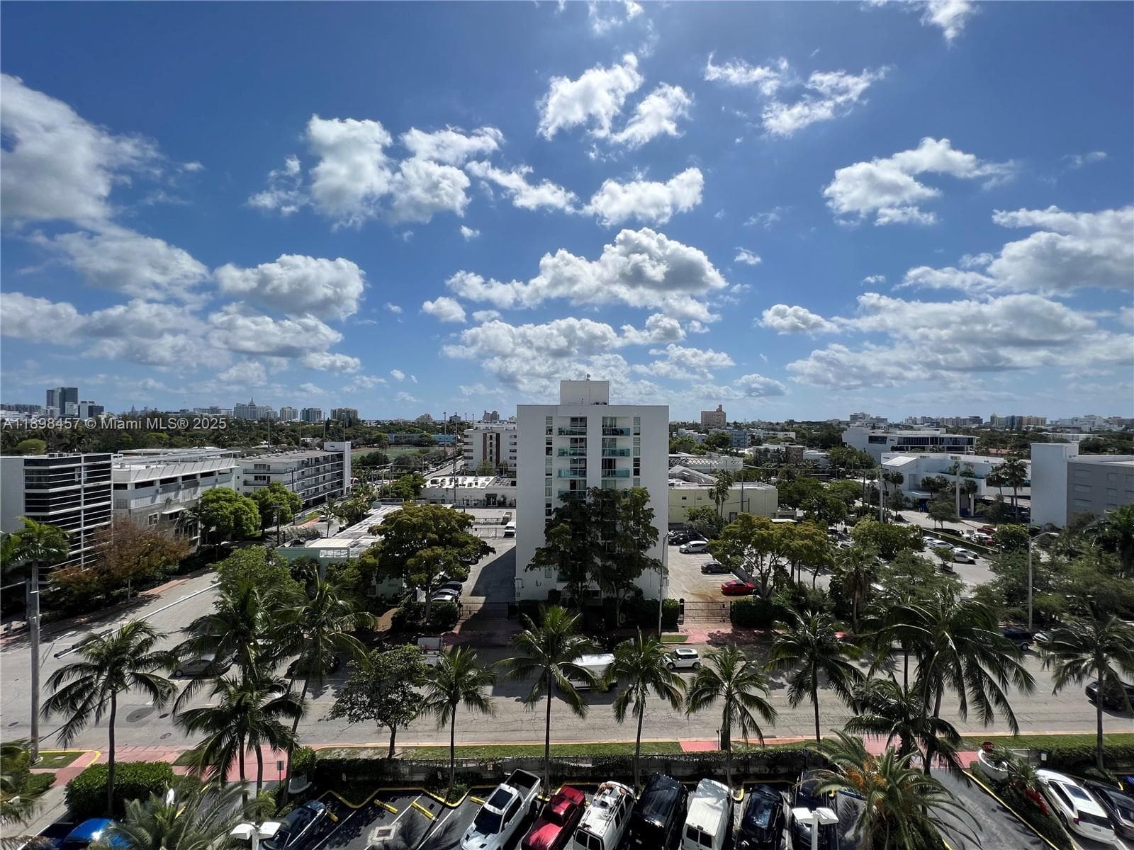 A11898457 — Miami Beach