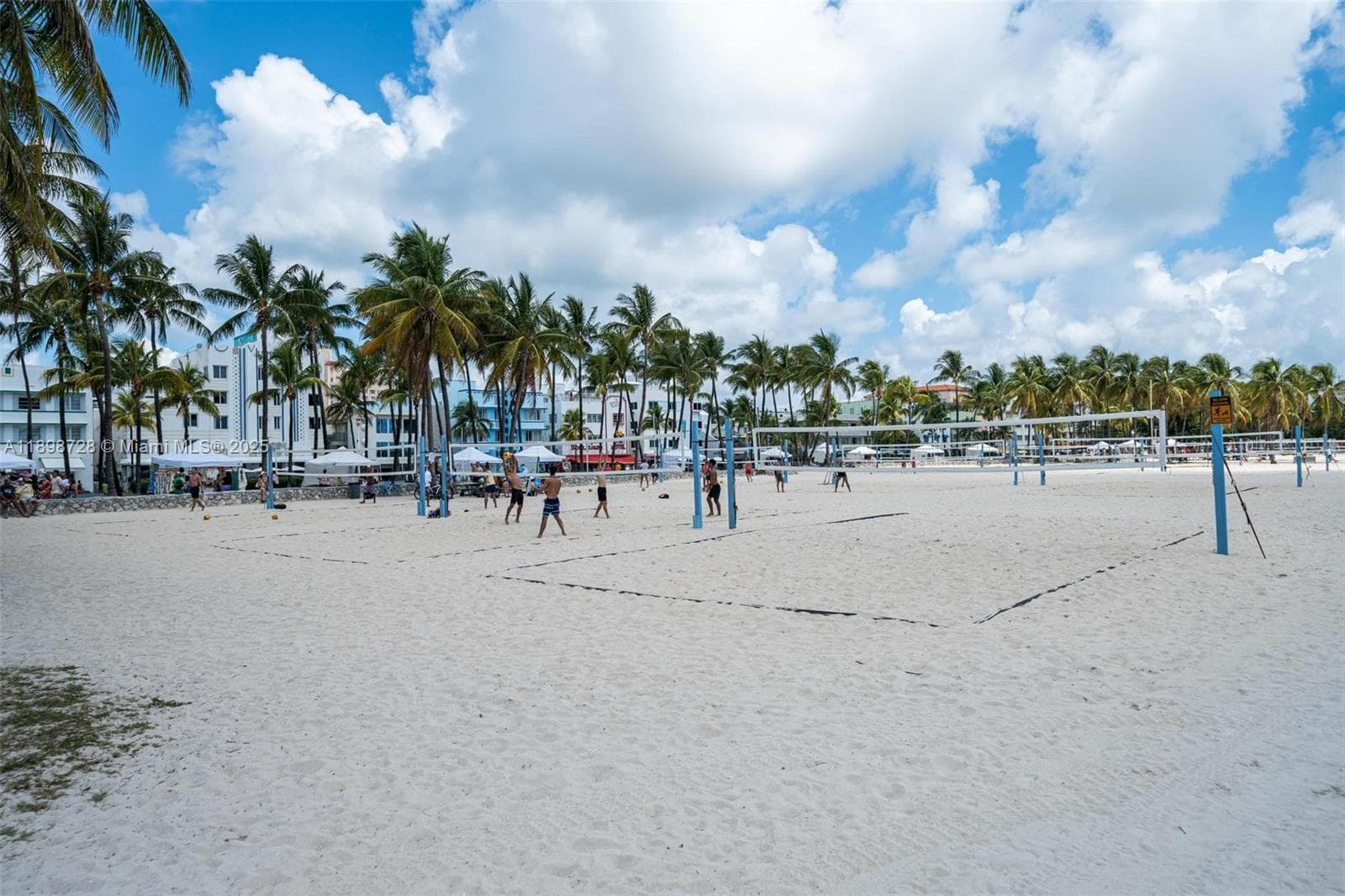 A11898728 — Miami Beach — 30