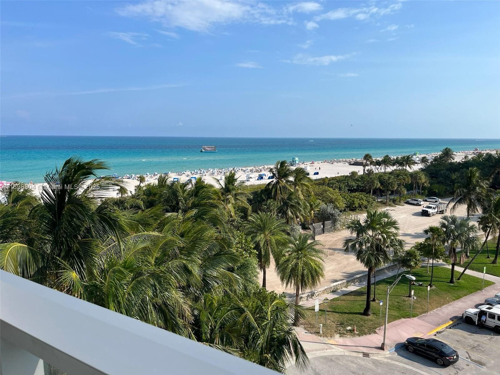 A11898804 — Miami Beach