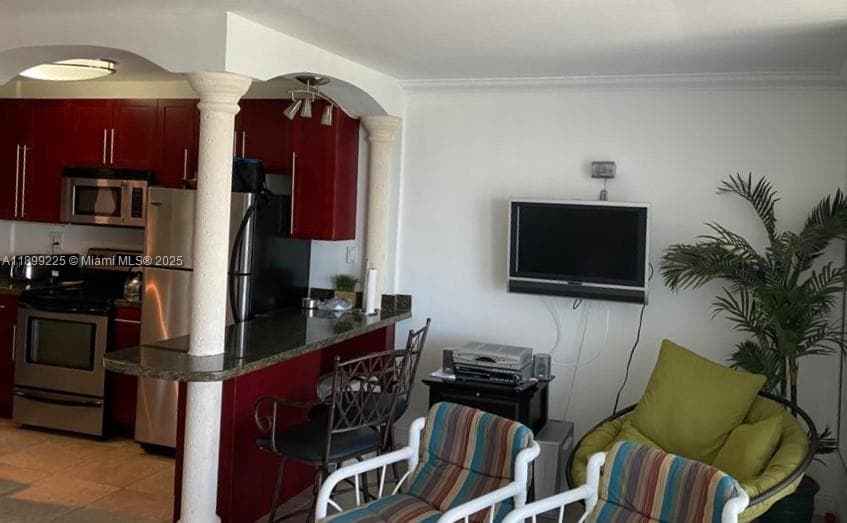 A11899225 — Miami Beach — 19