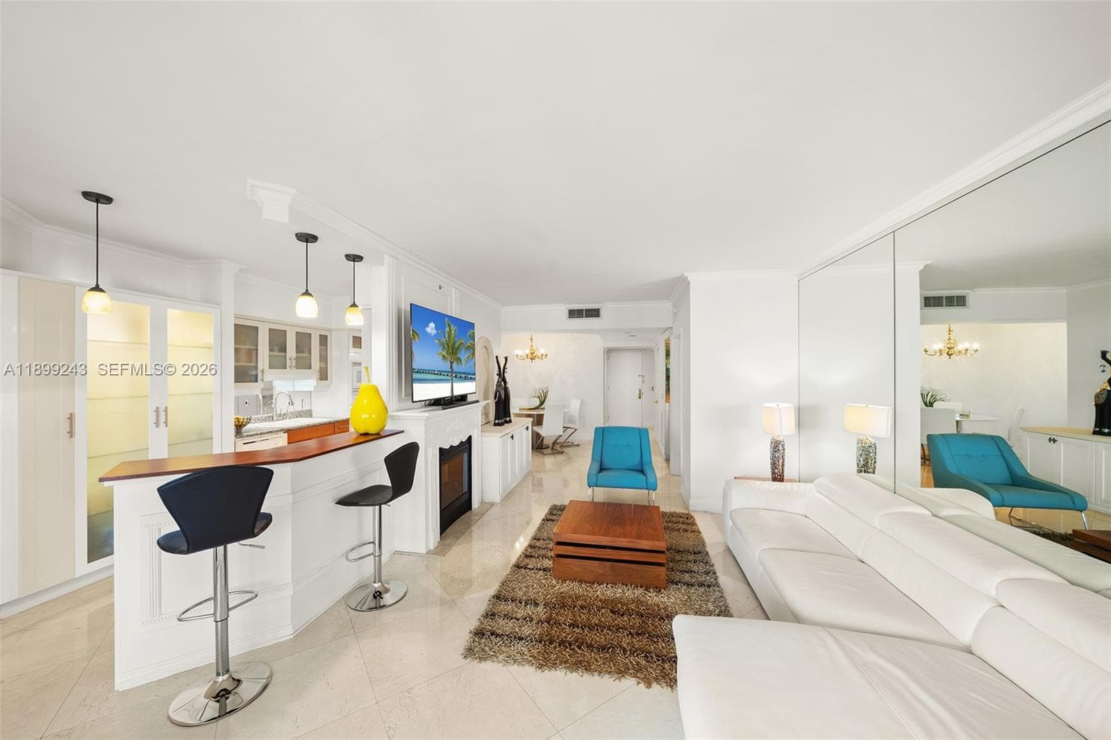 A11899243 — Miami Beach — 13