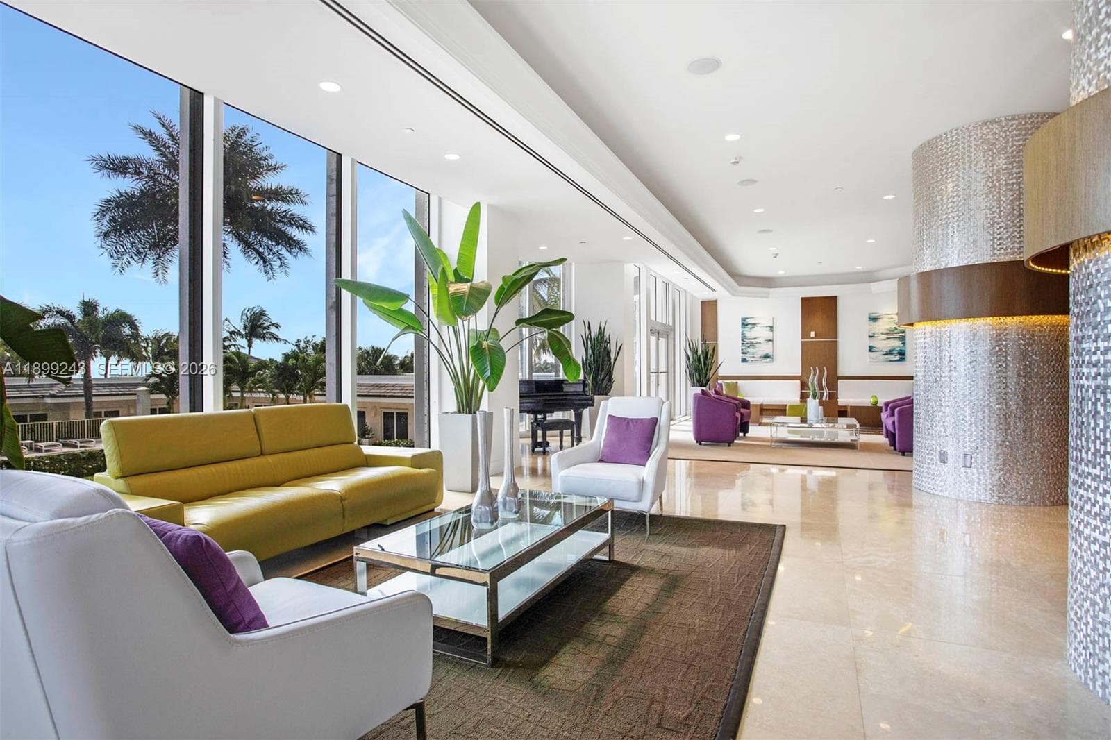 A11899243 — Miami Beach — 51