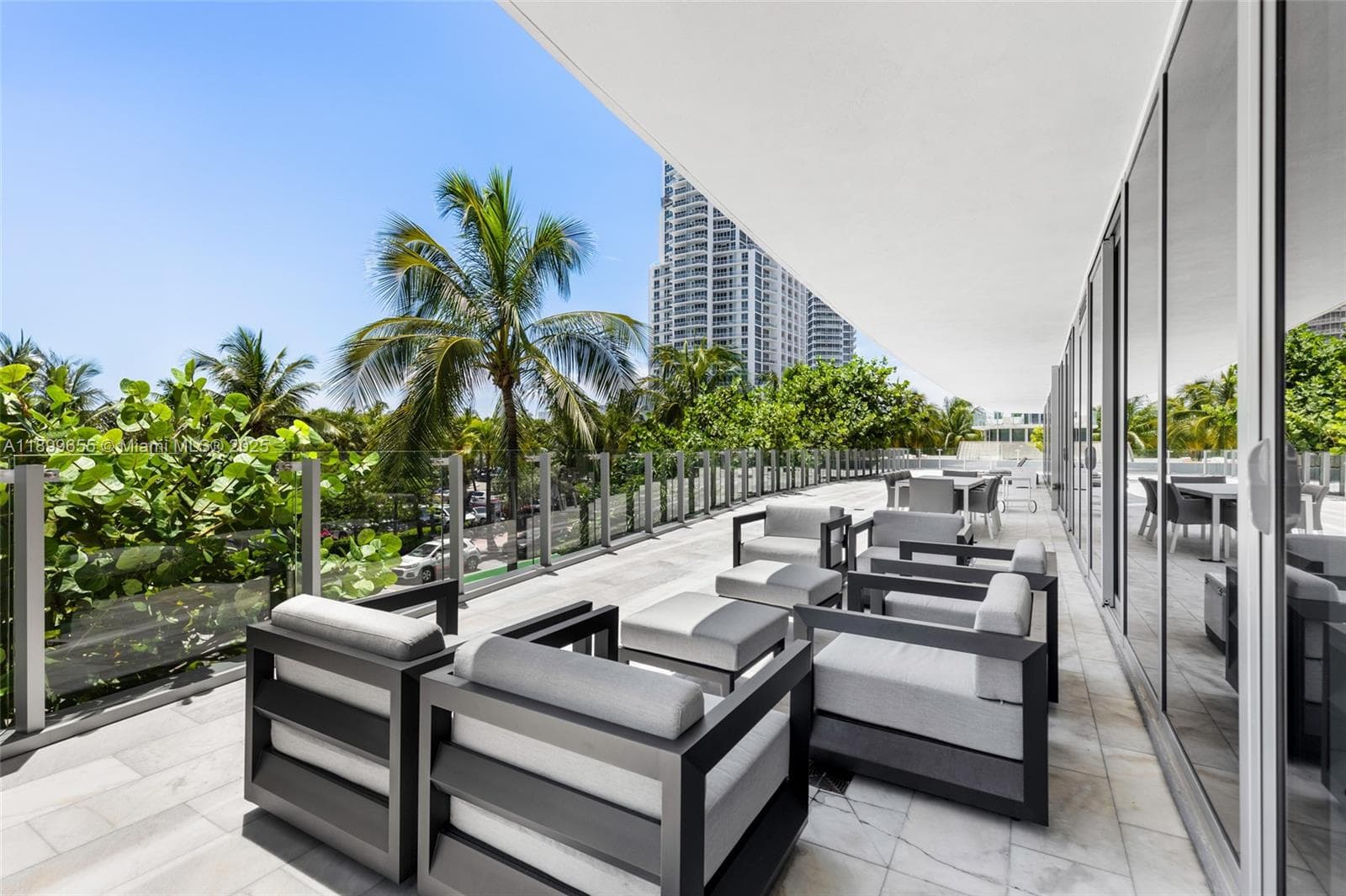A11899655 — Miami Beach — 22