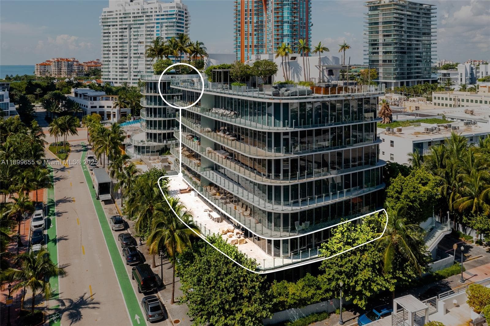 A11899655 — Miami Beach