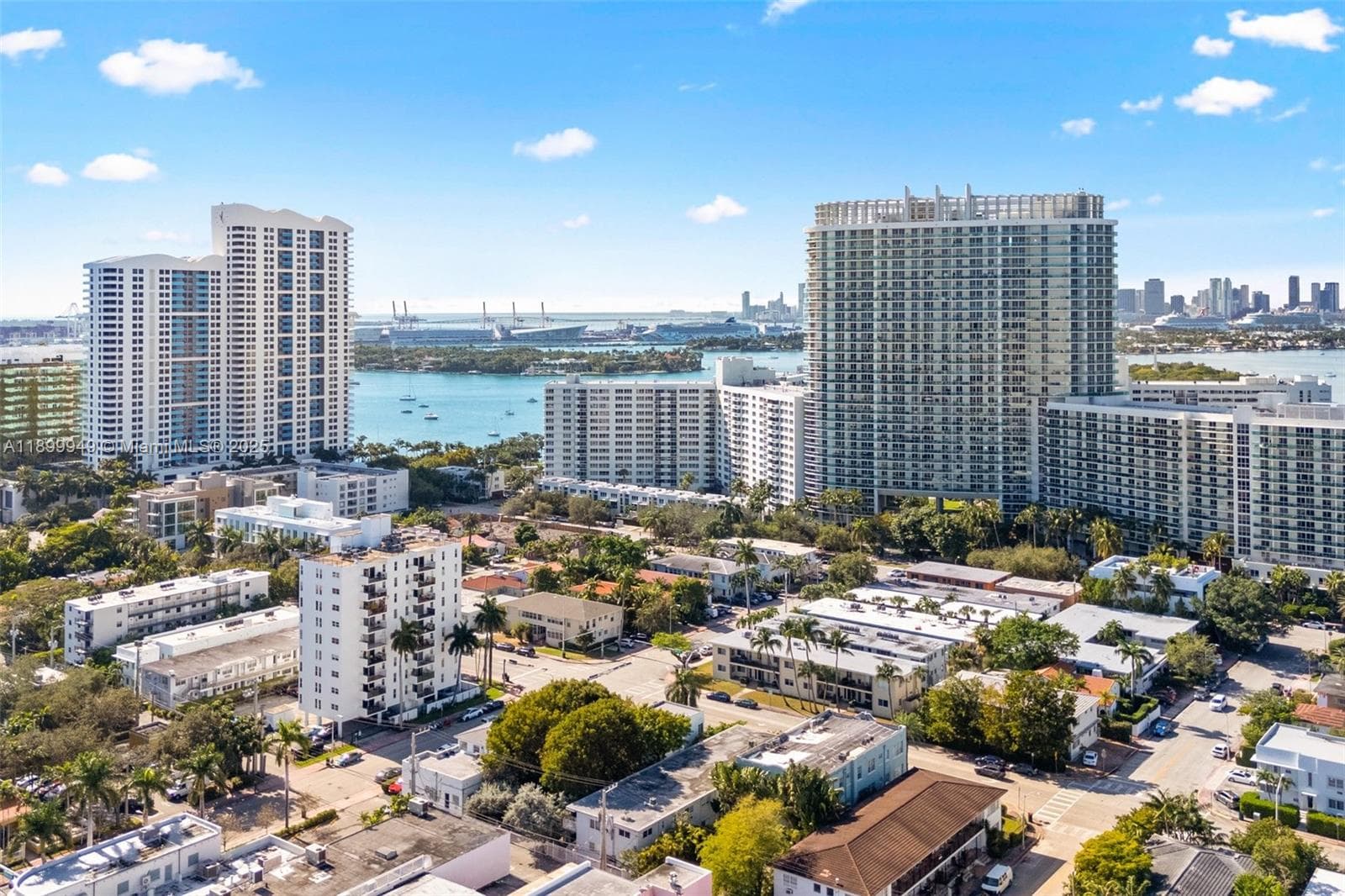 A11899949 — Miami Beach — 32