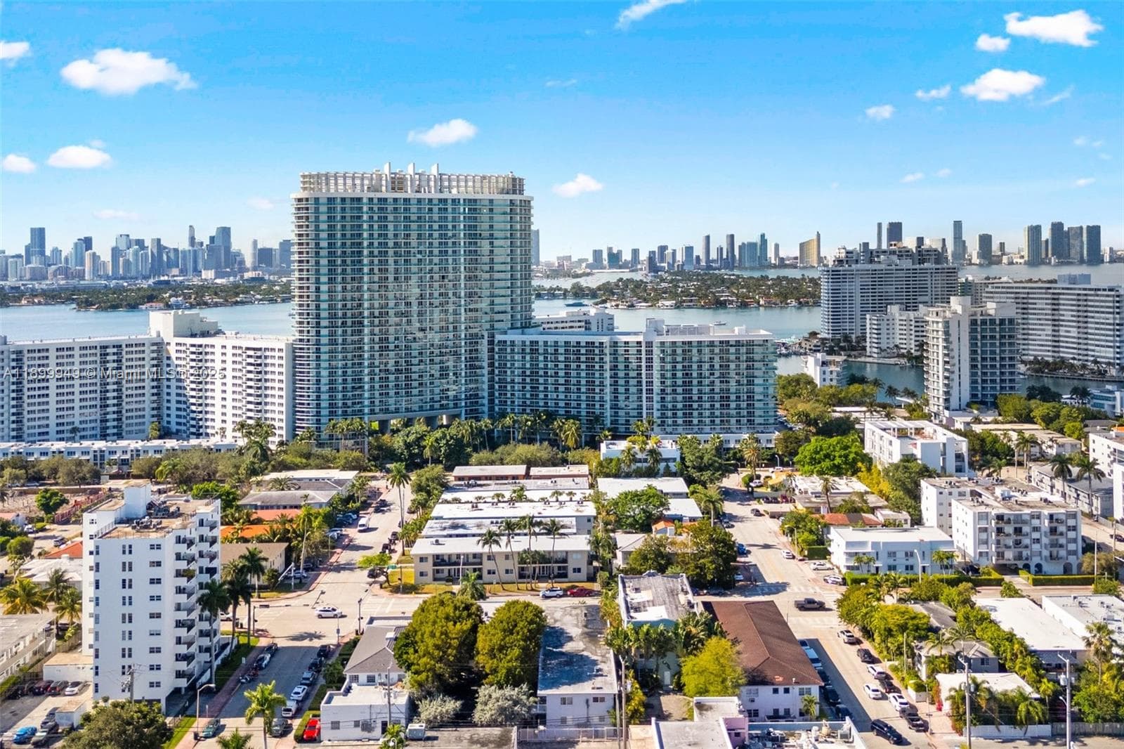 A11899949 — Miami Beach — 34