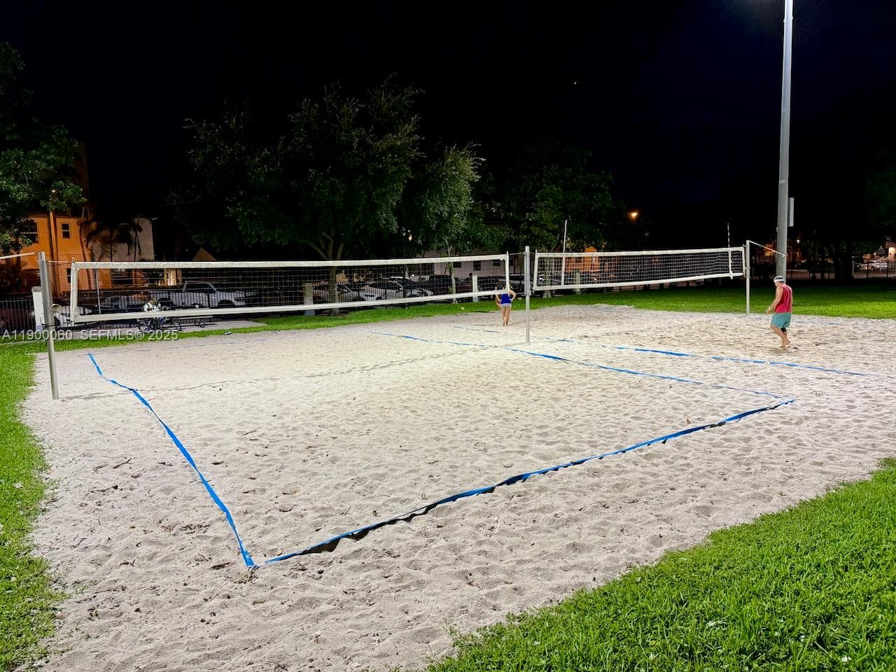A11900060 — Miami Beach — 22