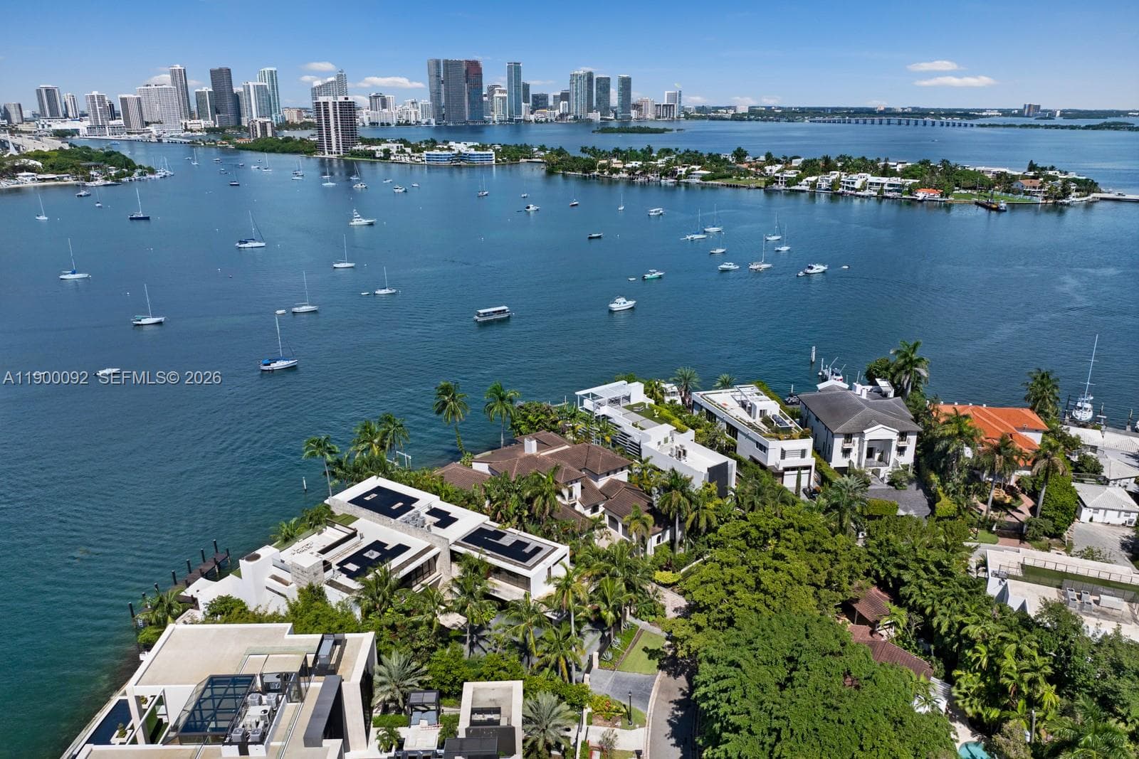 A11900092 — Miami Beach — 72