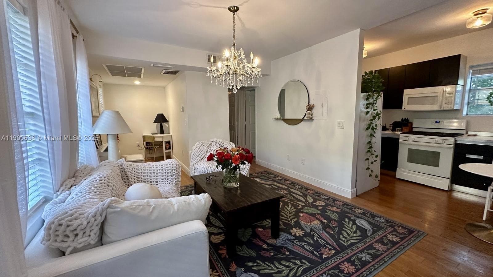 A11900638 — Miami Beach — 22