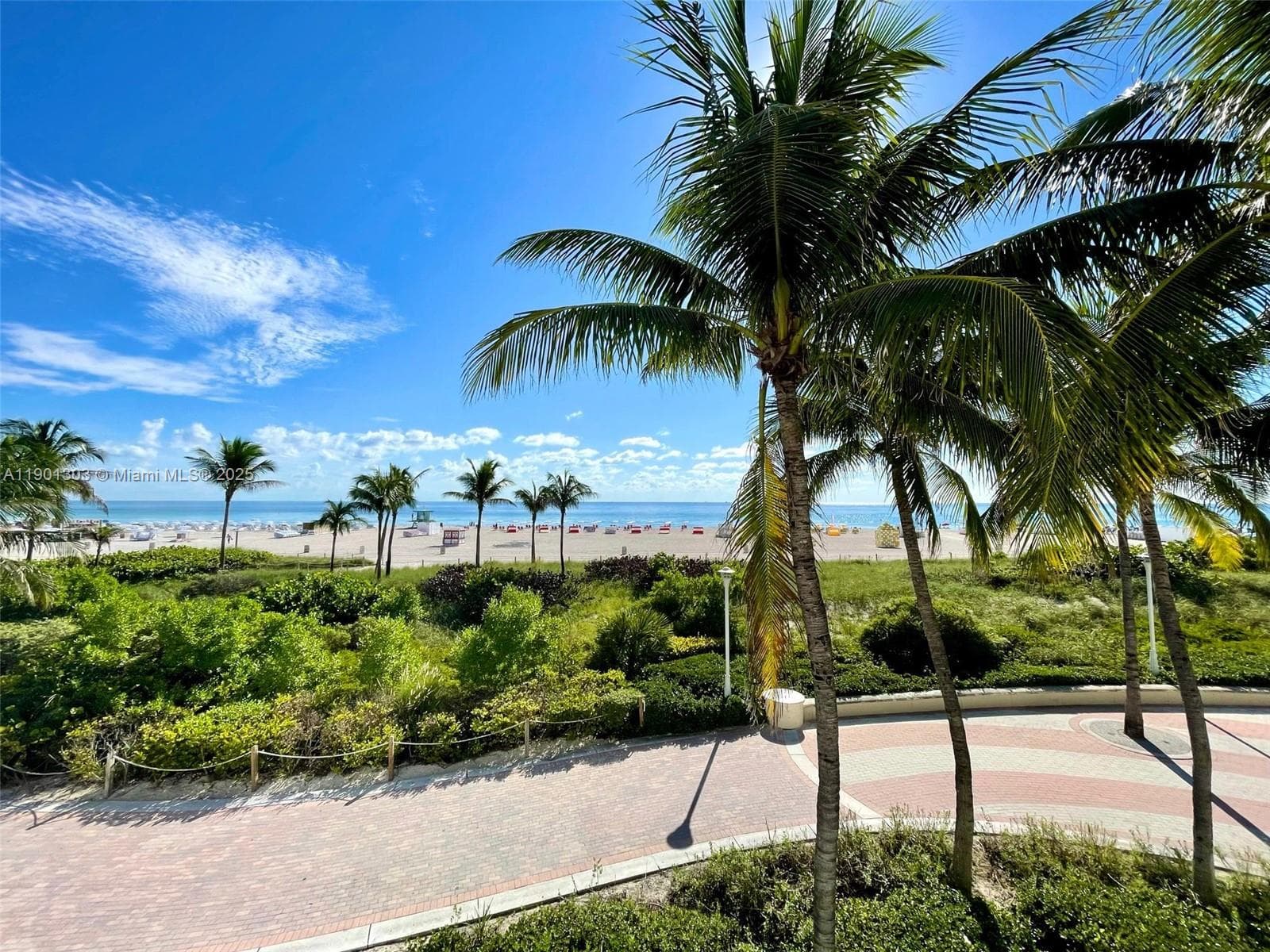 A11901303 — Miami Beach — 28