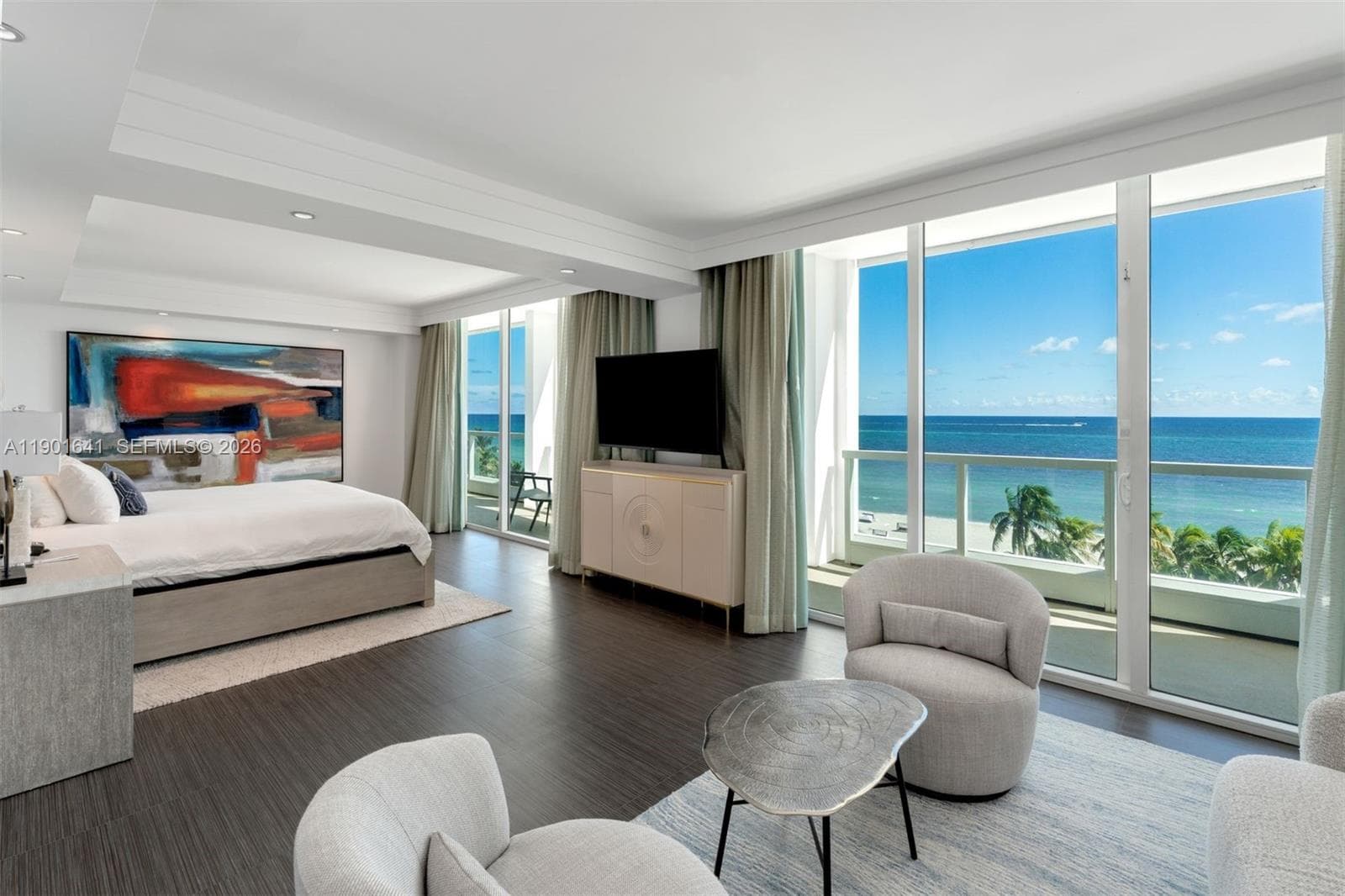 A11901641 — Miami Beach — 19