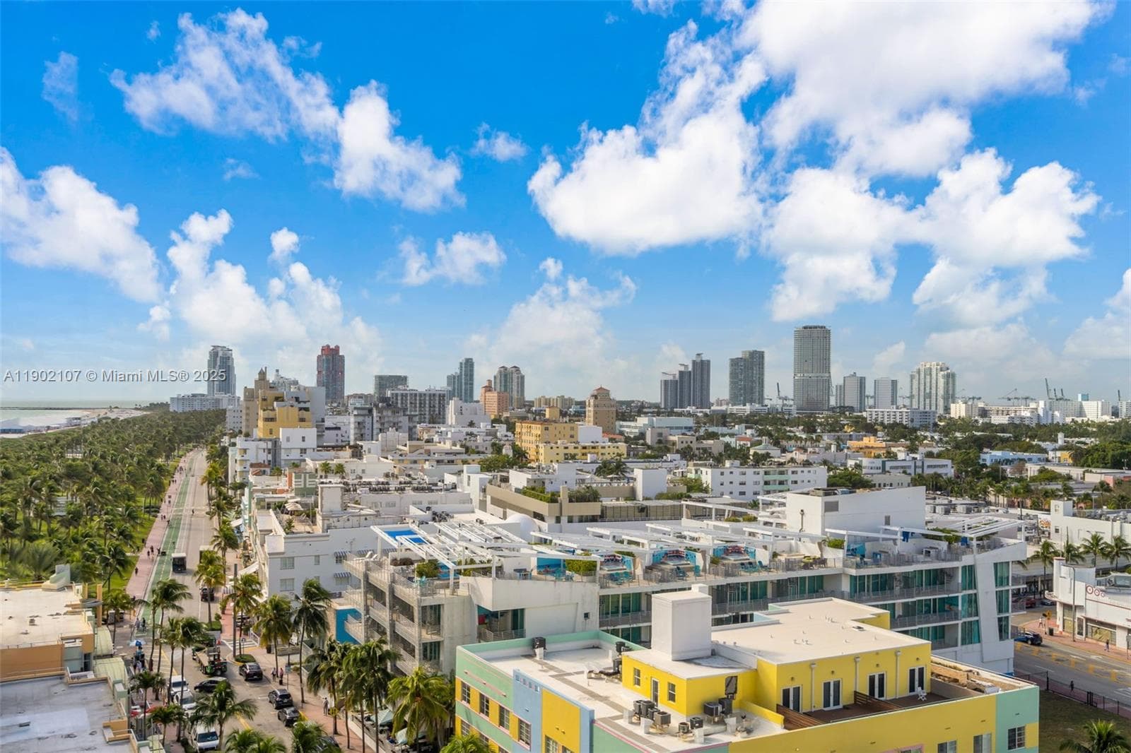 A11902107 — Miami Beach — 23