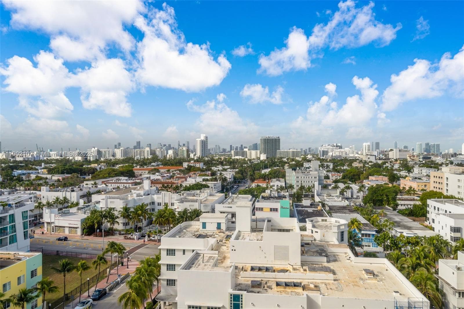 A11902107 — Miami Beach — 22