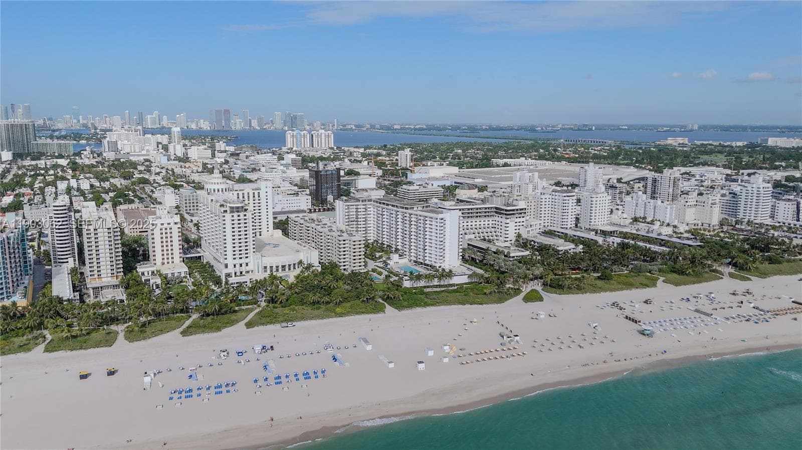 A11903062 — Miami Beach — 52