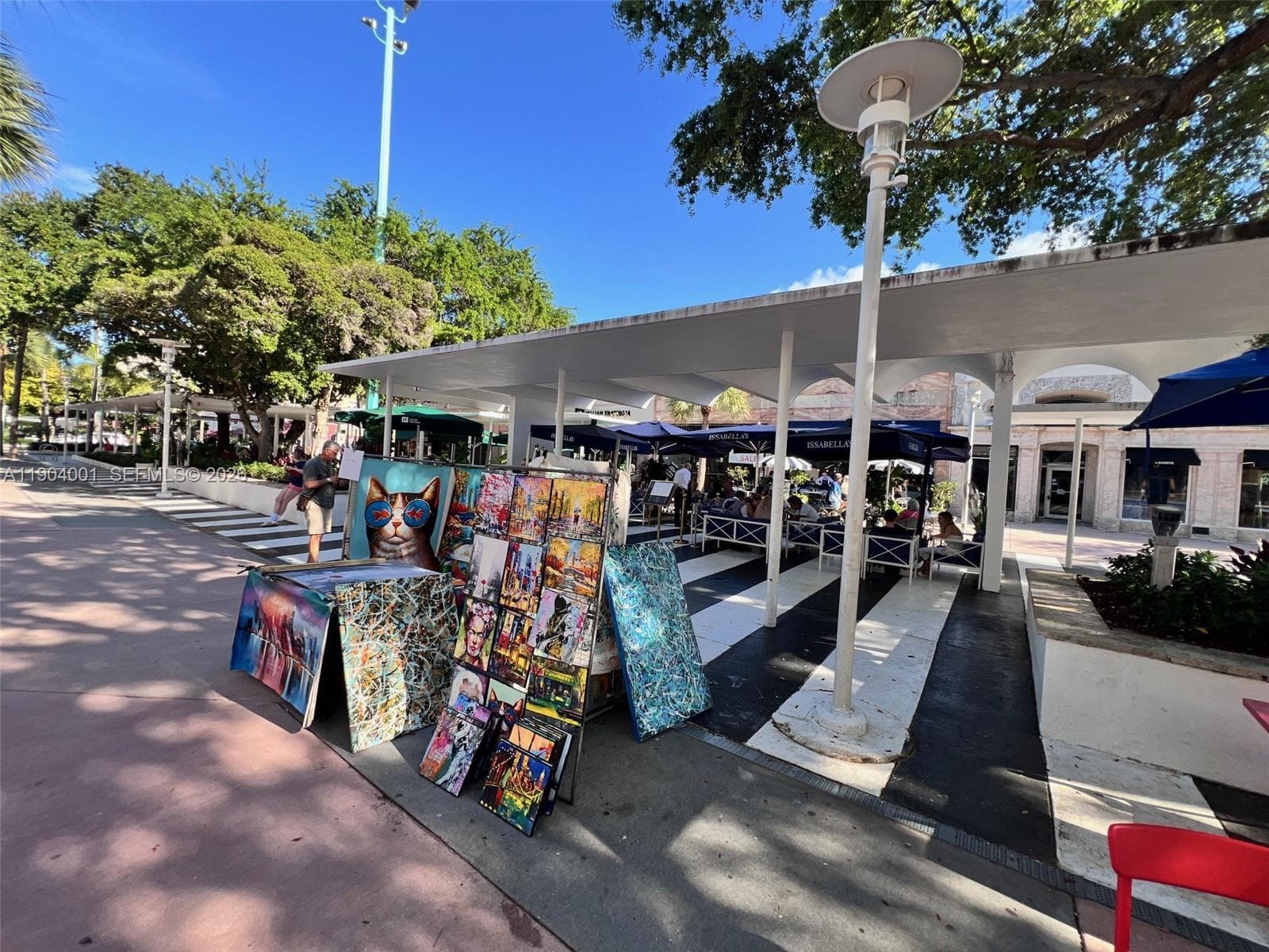 A11904001 — Miami Beach — 26