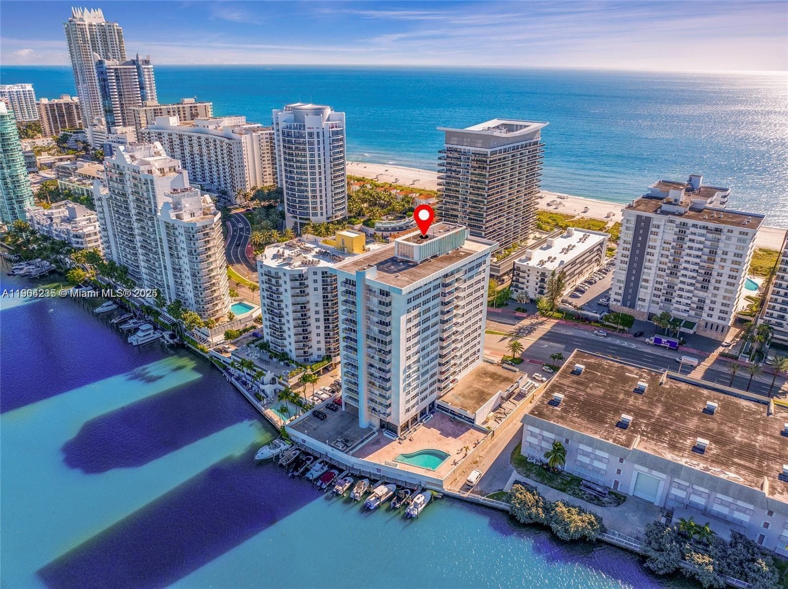 A11904235 — Miami Beach — 17