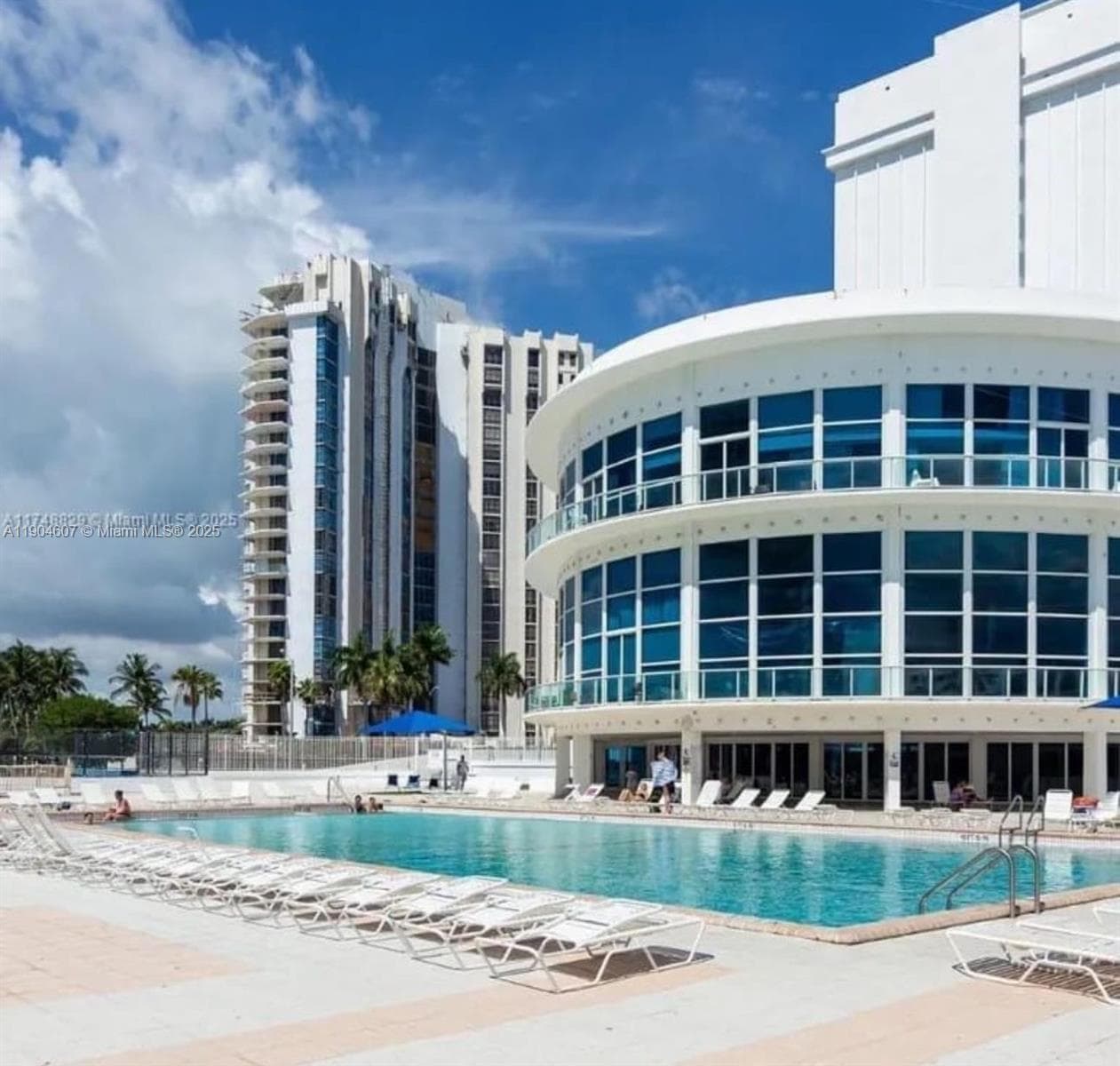 A11904607 — Miami Beach — 2