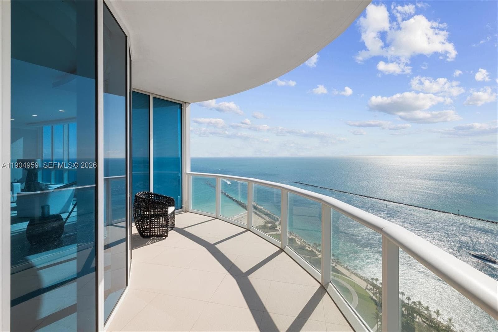 A11904959 — Miami Beach — 39