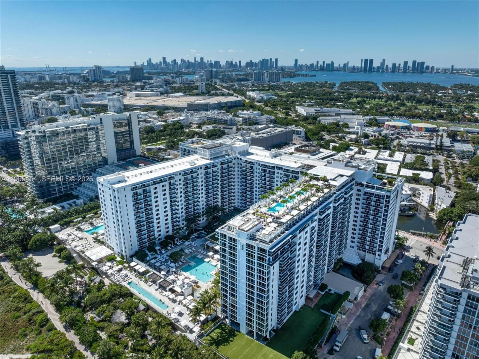 A11905454 — Miami Beach — 22