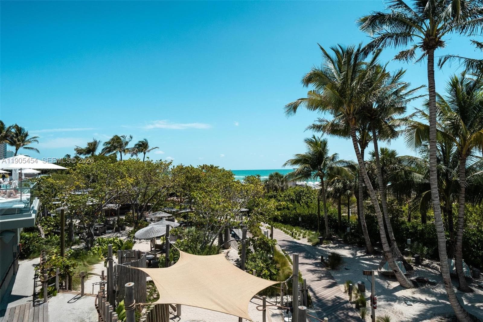 A11905454 — Miami Beach — 32