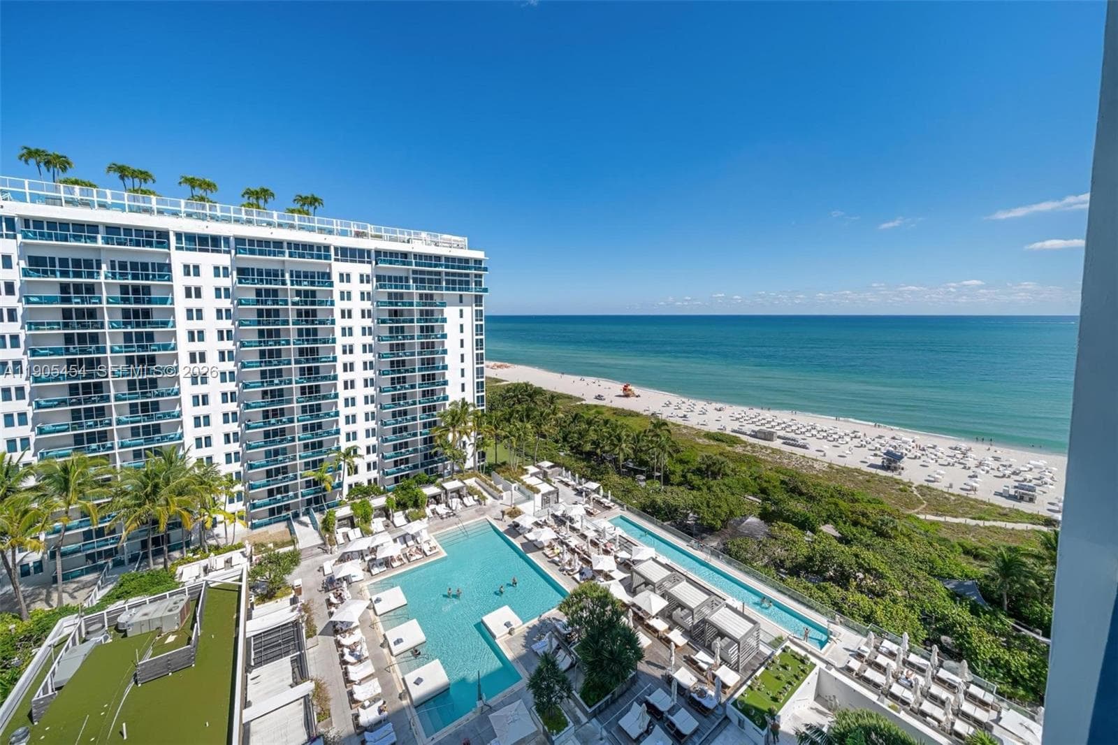 A11905454 — Miami Beach — 24
