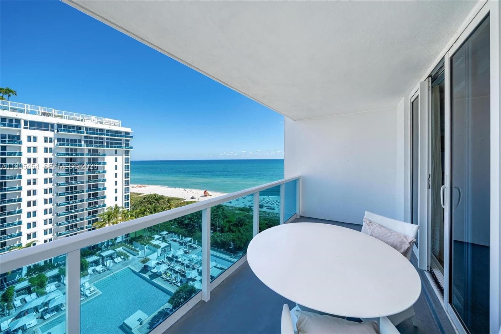 A11905454 — Miami Beach — 4