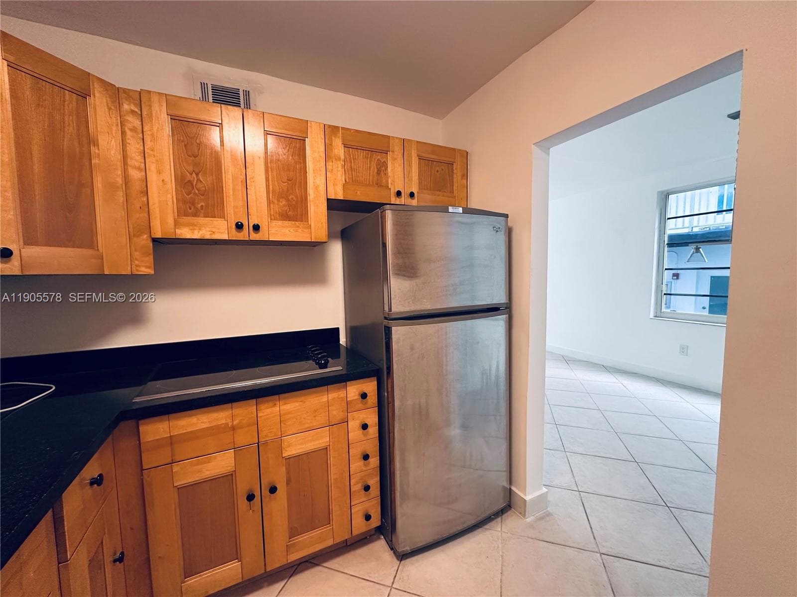 A11905578 — Miami Beach — 5