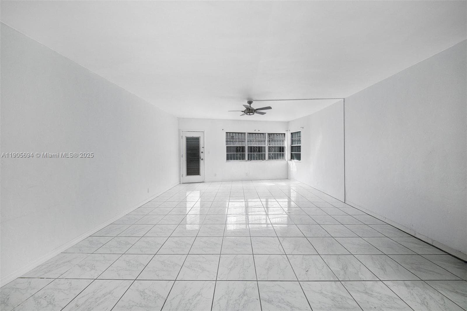 A11905694 — Miami Beach — 7